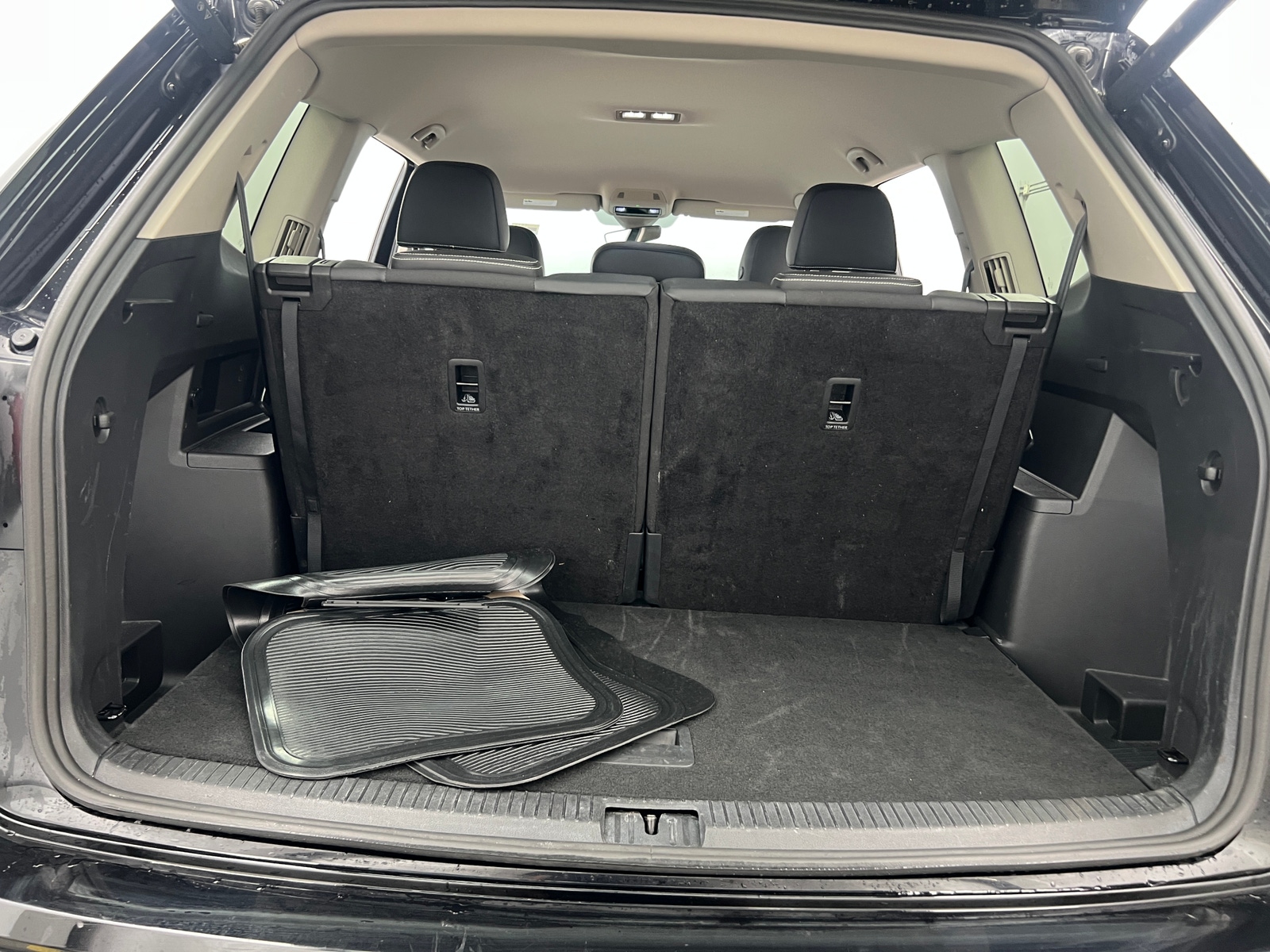 Thumbnail: 2025 Volkswagen Atlas - 6