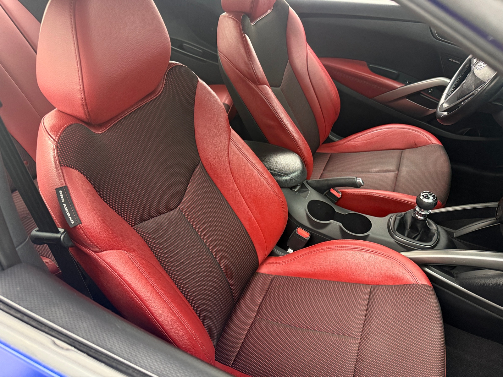 Thumbnail: 2014 Hyundai Veloster - 2