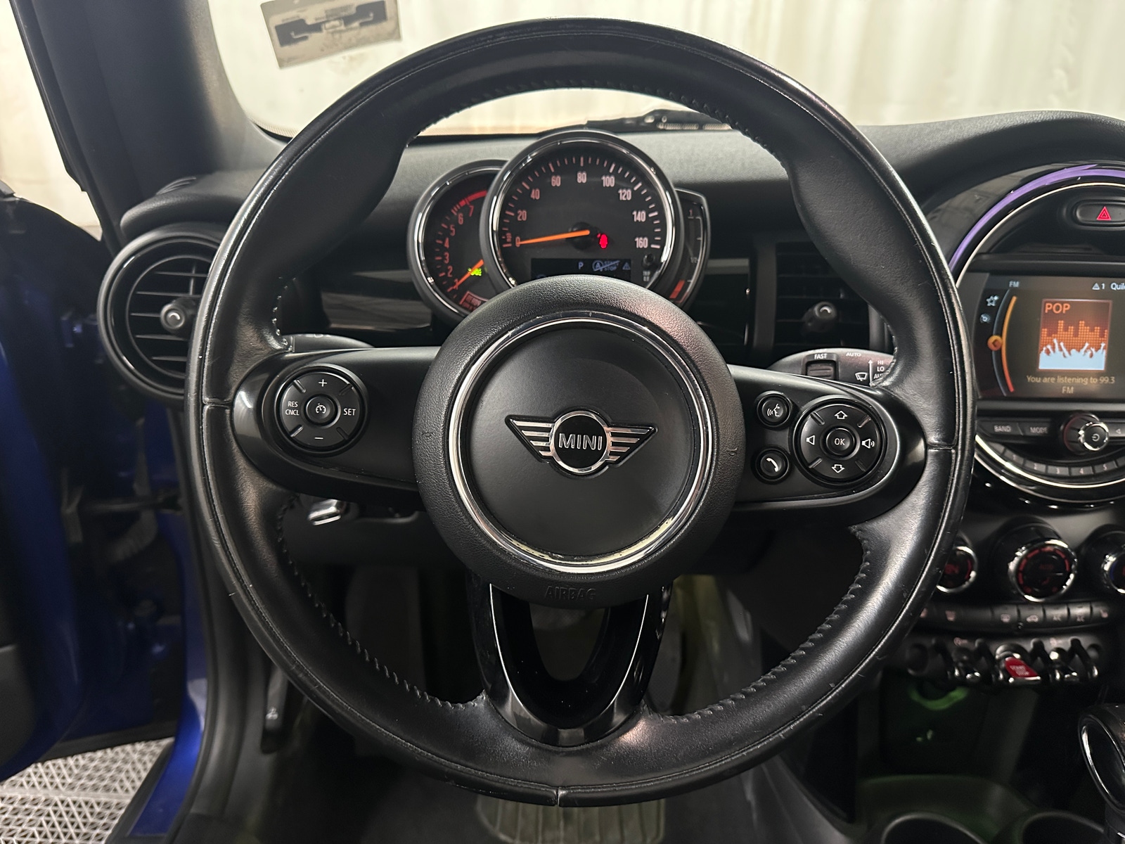 Thumbnail: 2019 MINI Cooper Convertible - 4