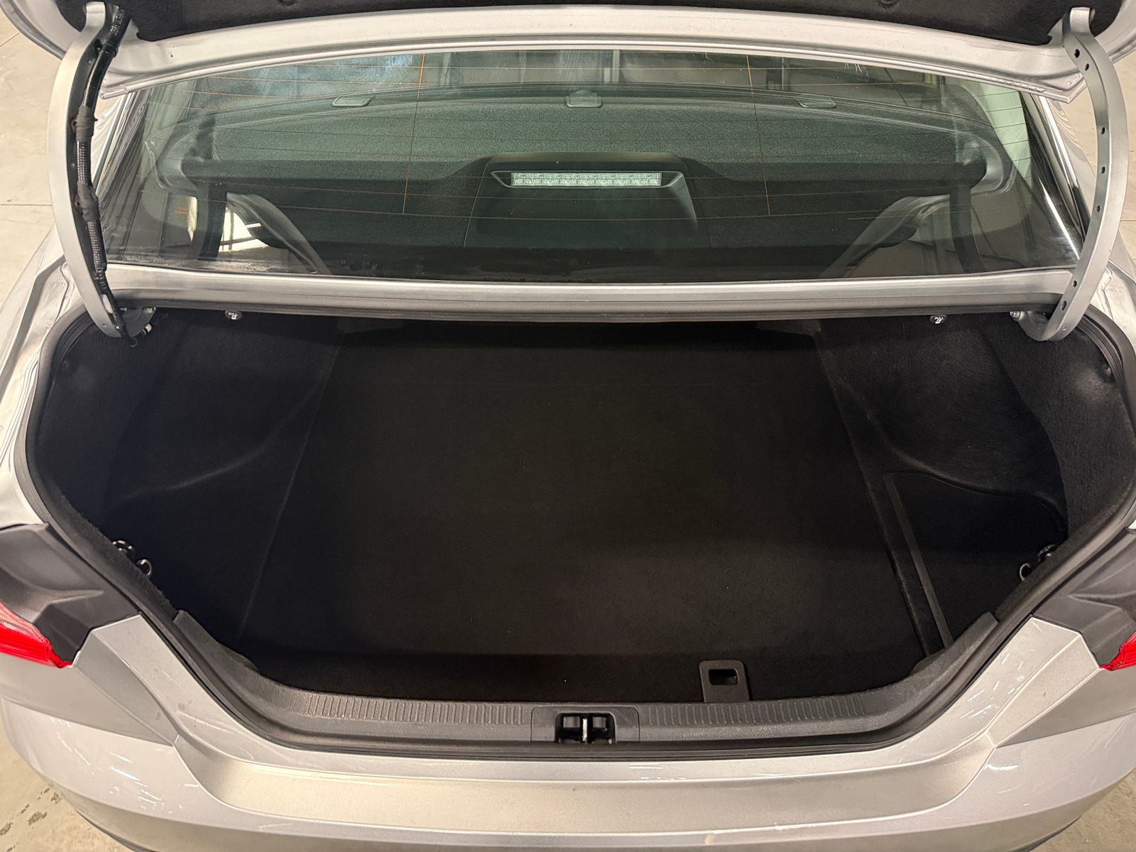 Thumbnail: 2025 Toyota Camry - 7