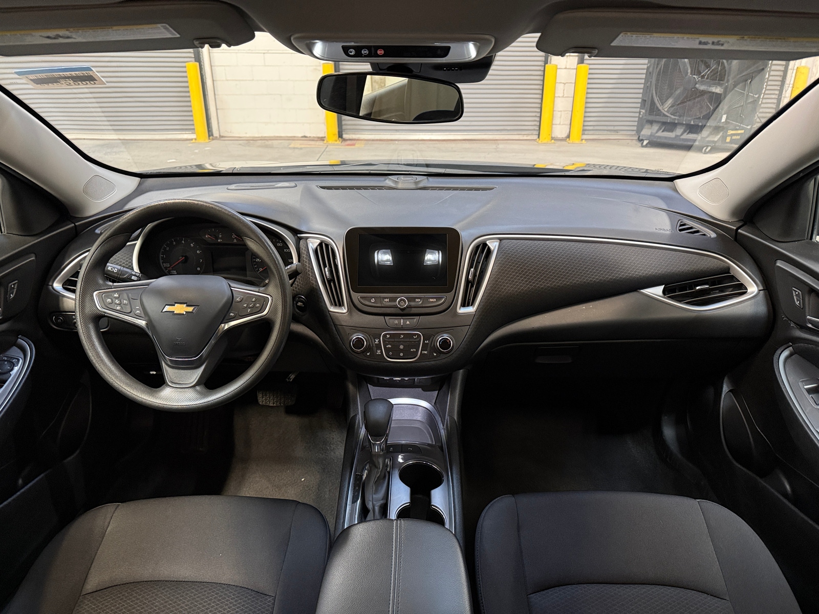 Thumbnail: 2024 Chevrolet Malibu - 3