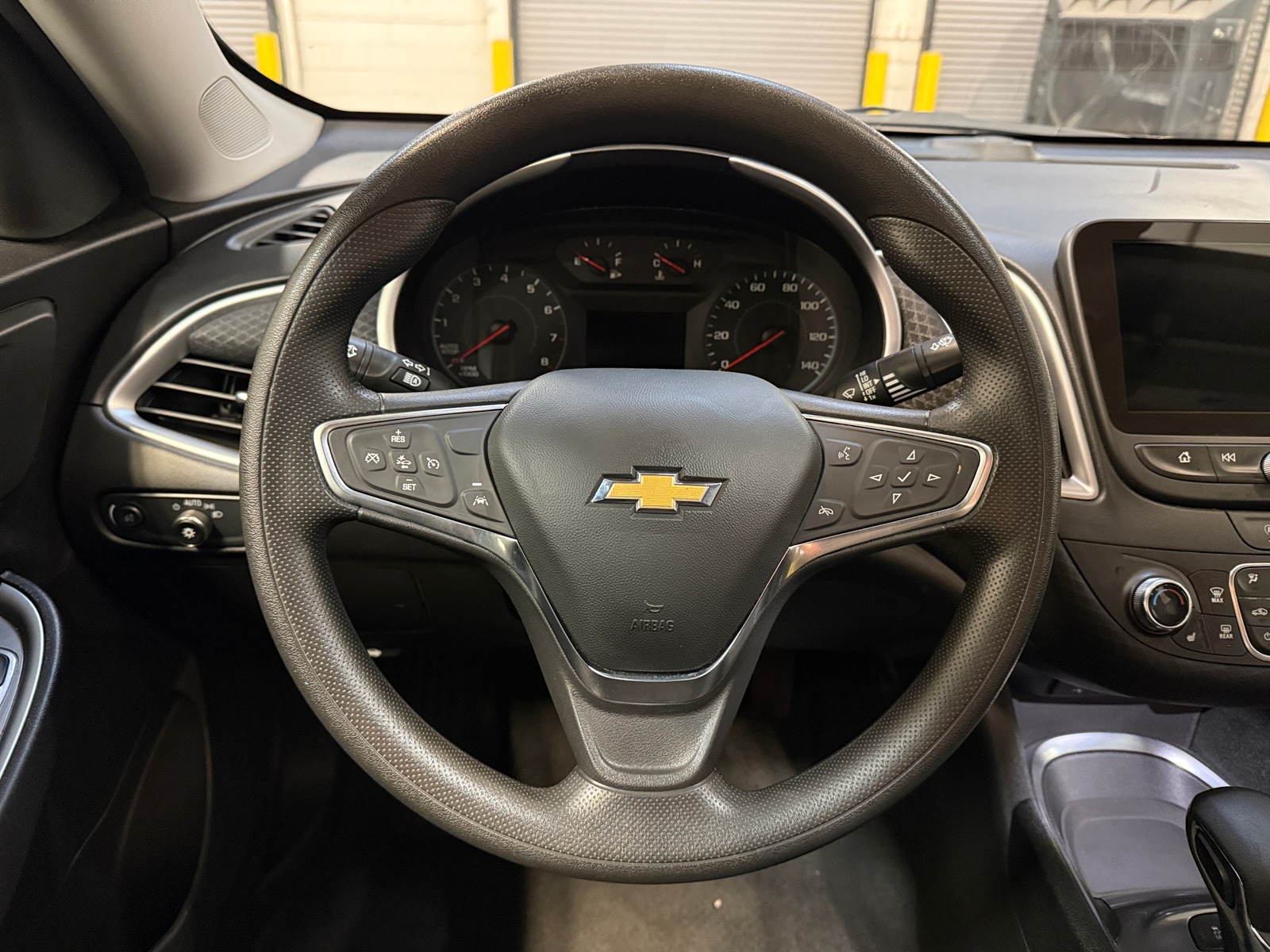 Thumbnail: 2024 Chevrolet Malibu - 5