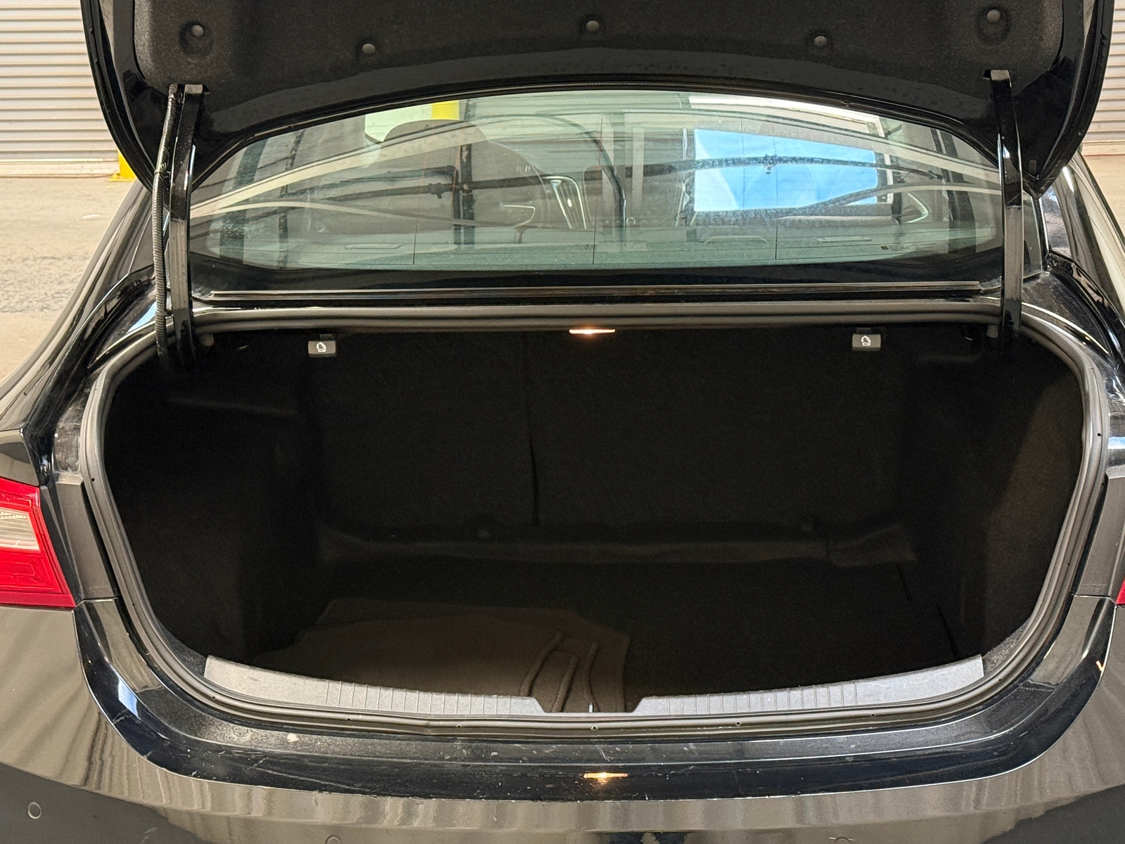 Thumbnail: 2024 Chevrolet Malibu - 7