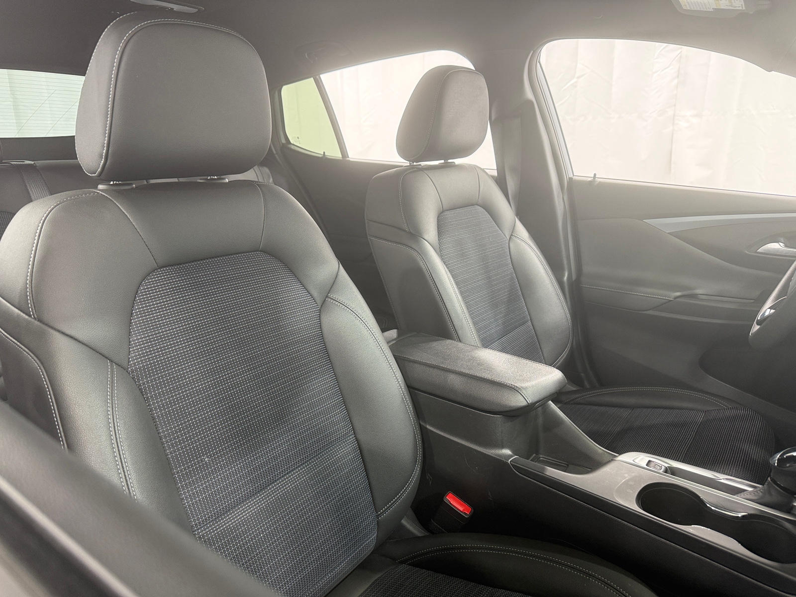 Thumbnail: 2025 Buick Envista - 2