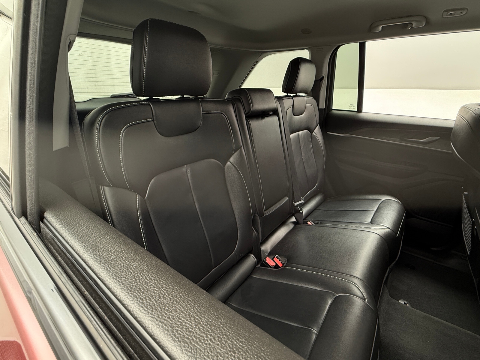 Thumbnail: 2023 Jeep Grand Cherokee - 5