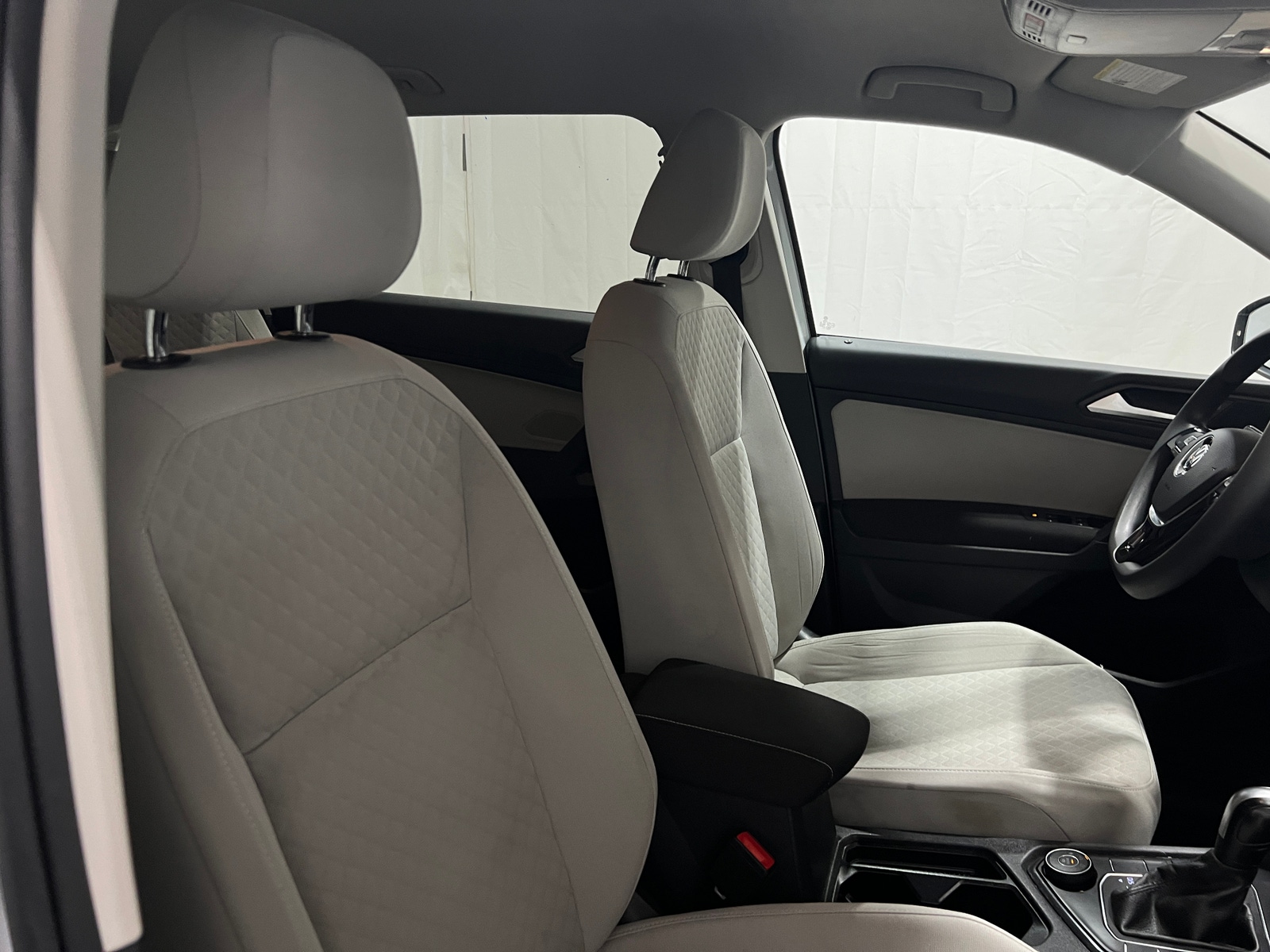 Thumbnail: 2021 Volkswagen Tiguan - 2