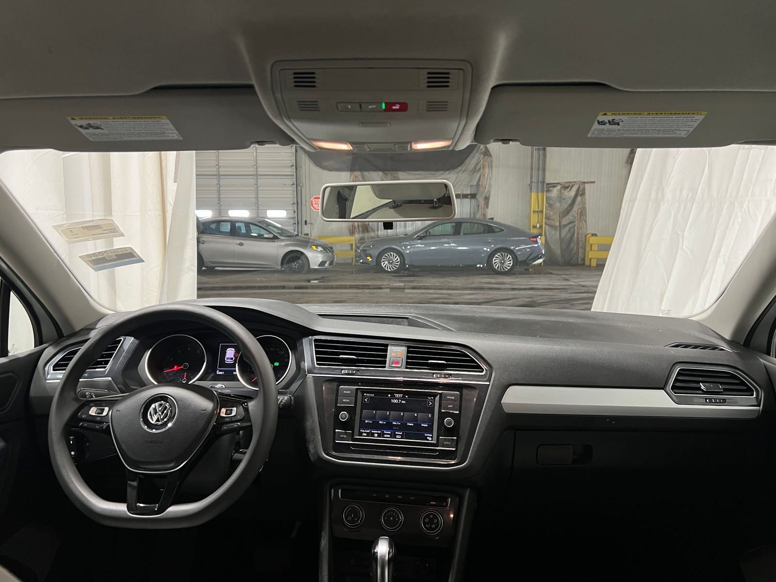 Thumbnail: 2021 Volkswagen Tiguan - 3