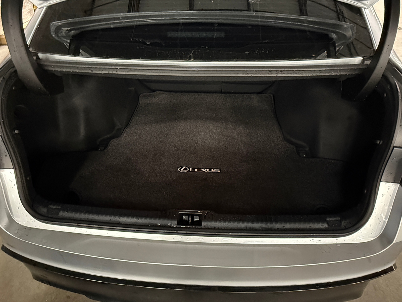 Thumbnail: 2024 Lexus IS - 6