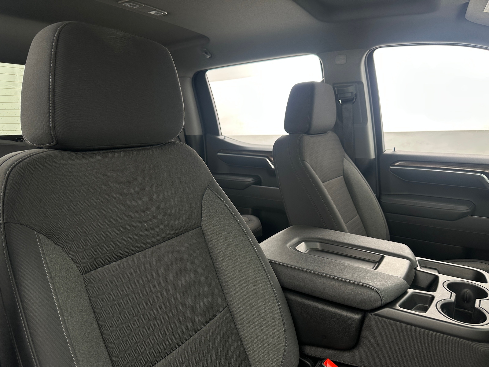 Thumbnail: 2026 Chevrolet Silverado 1500 - 2