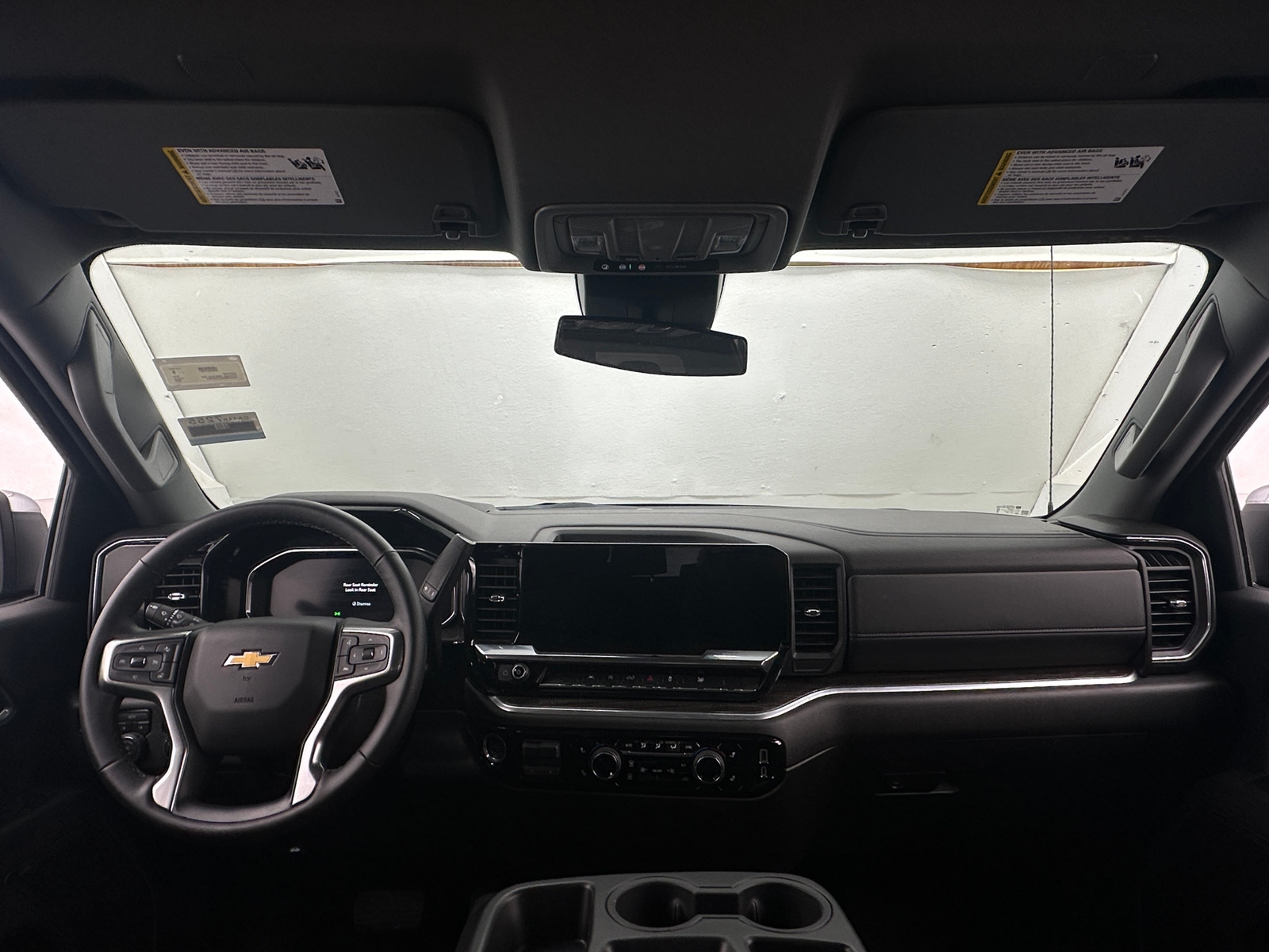 Thumbnail: 2026 Chevrolet Silverado 1500 - 3