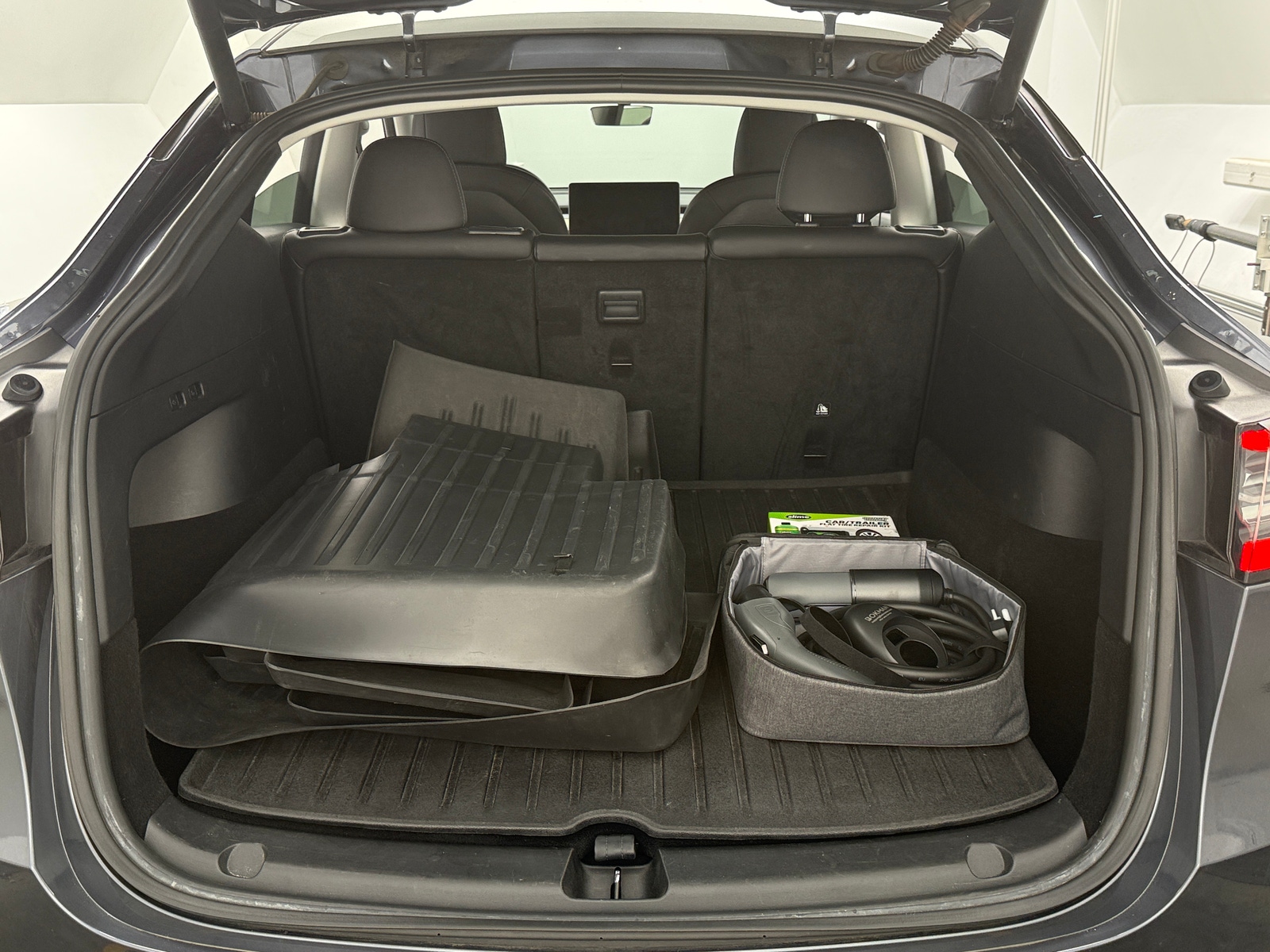 Thumbnail: 2022 Tesla Model Y - 6