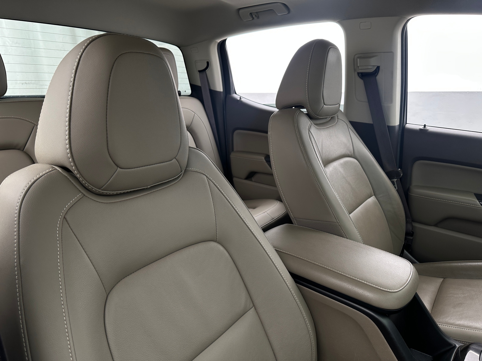 Thumbnail: 2015 GMC Canyon - 2