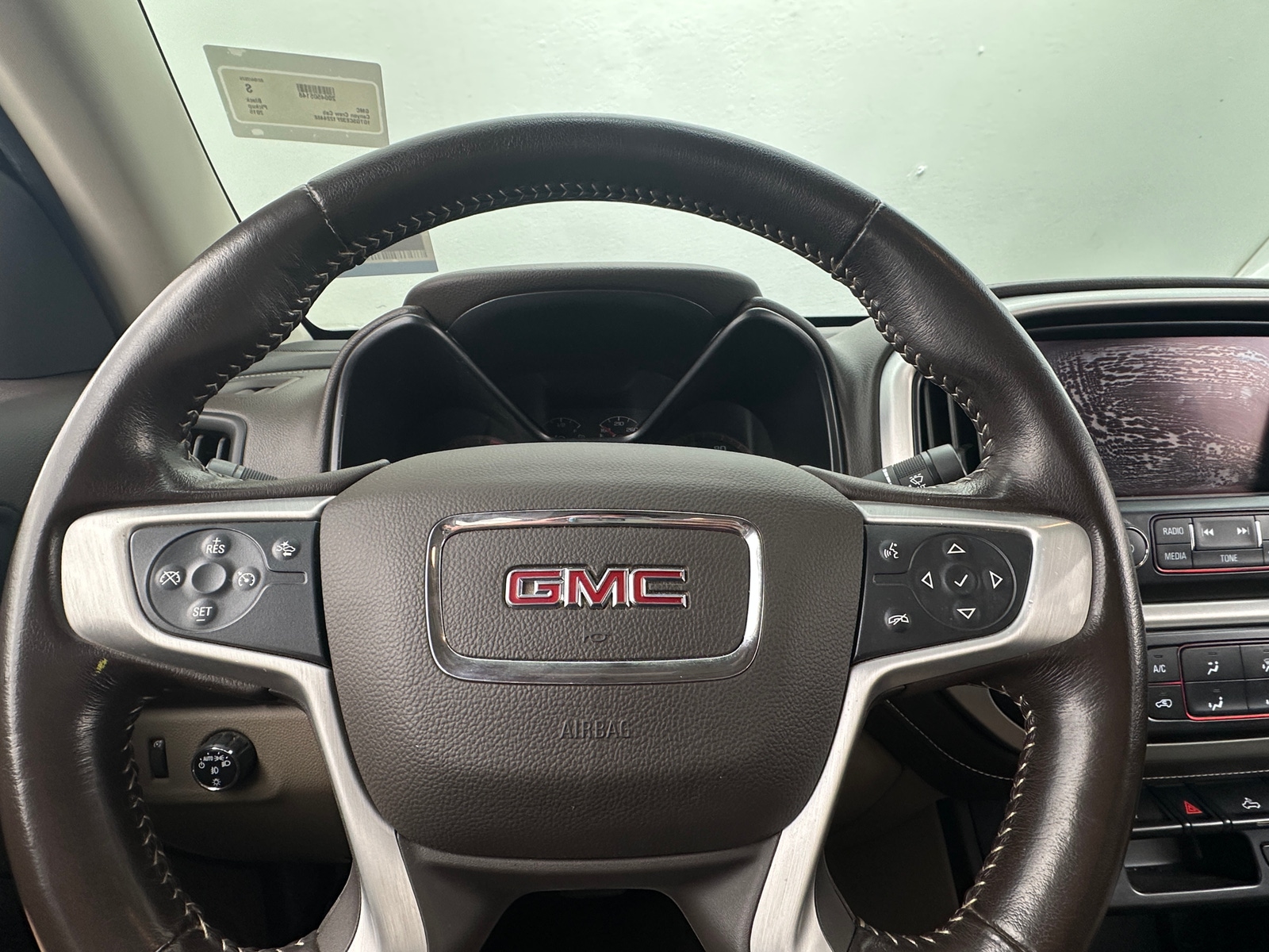 Thumbnail: 2015 GMC Canyon - 5