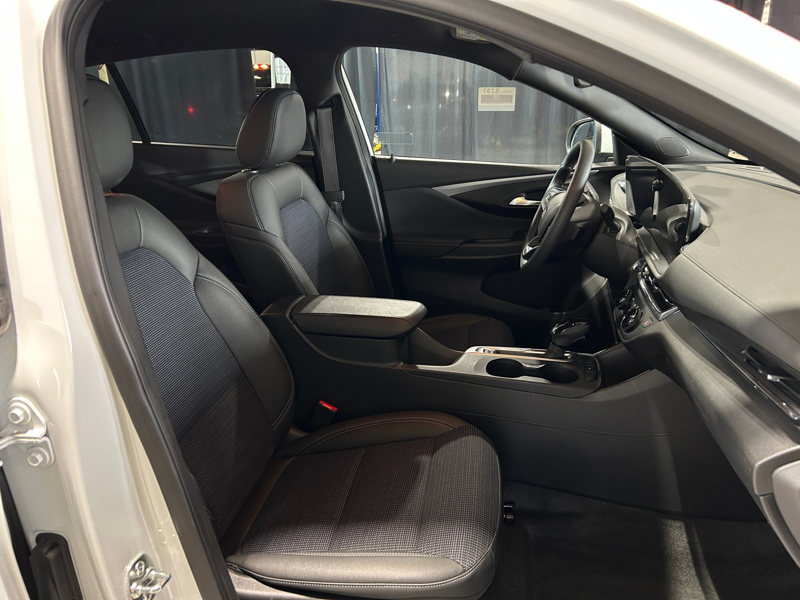 Thumbnail: 2025 Buick Envista - 2