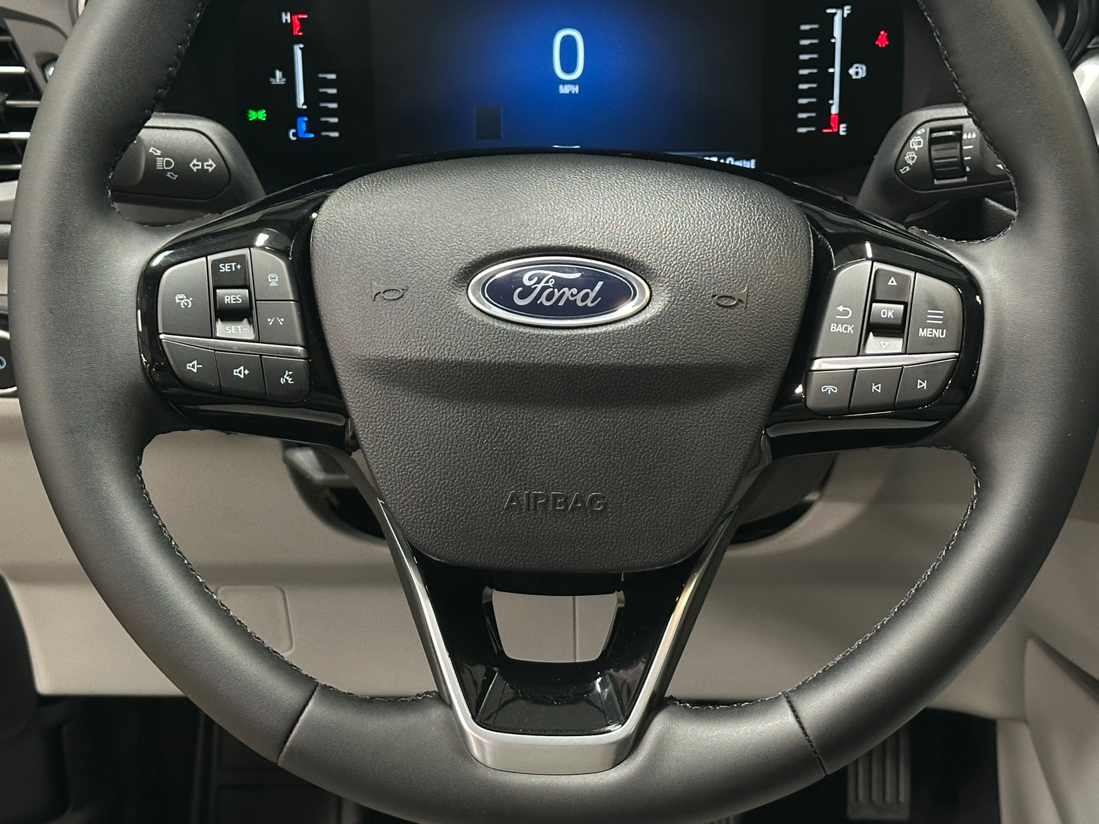 Thumbnail: 2024 Ford Escape - 4