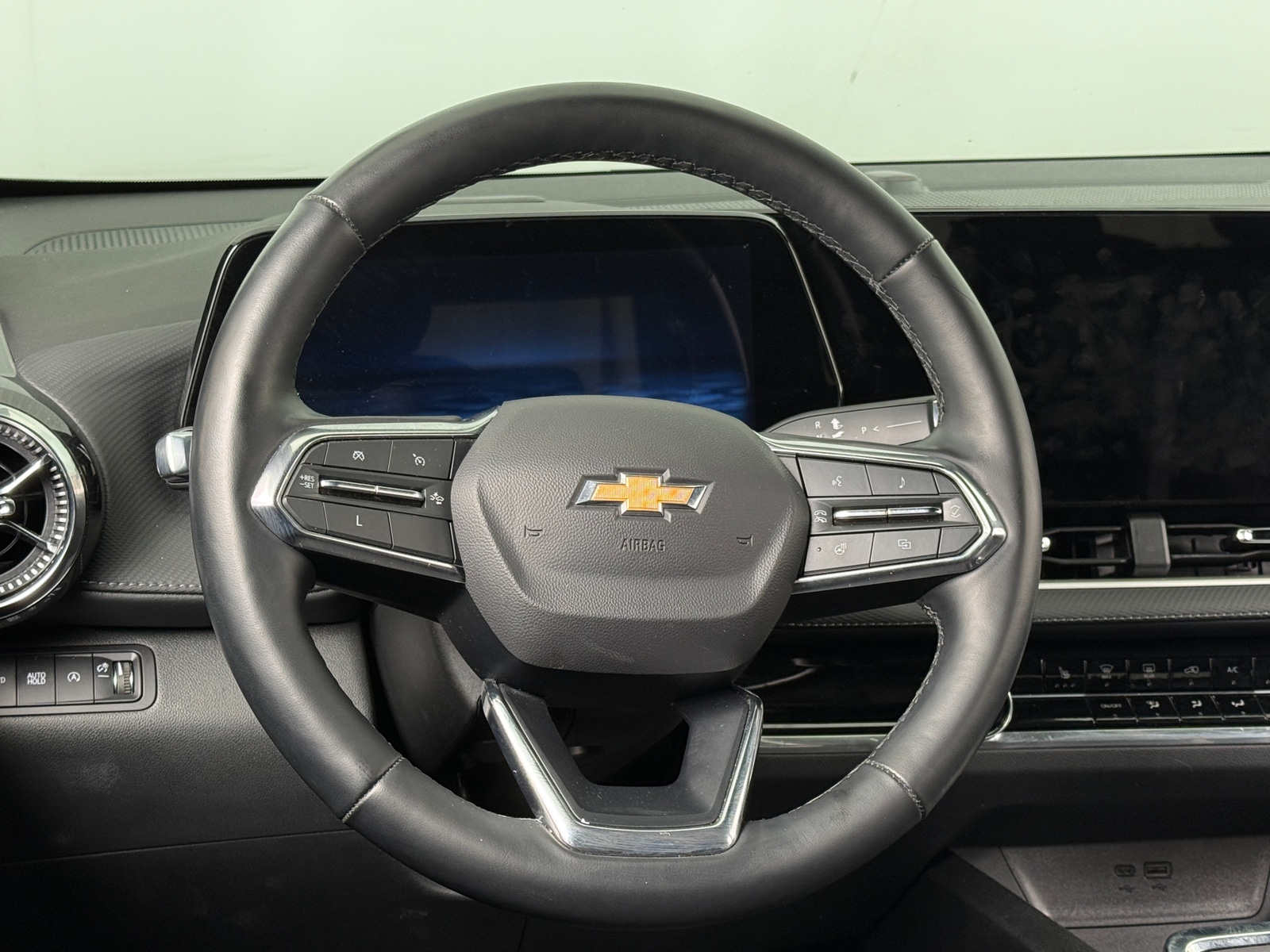 Thumbnail: 2025 Chevrolet Equinox - 5