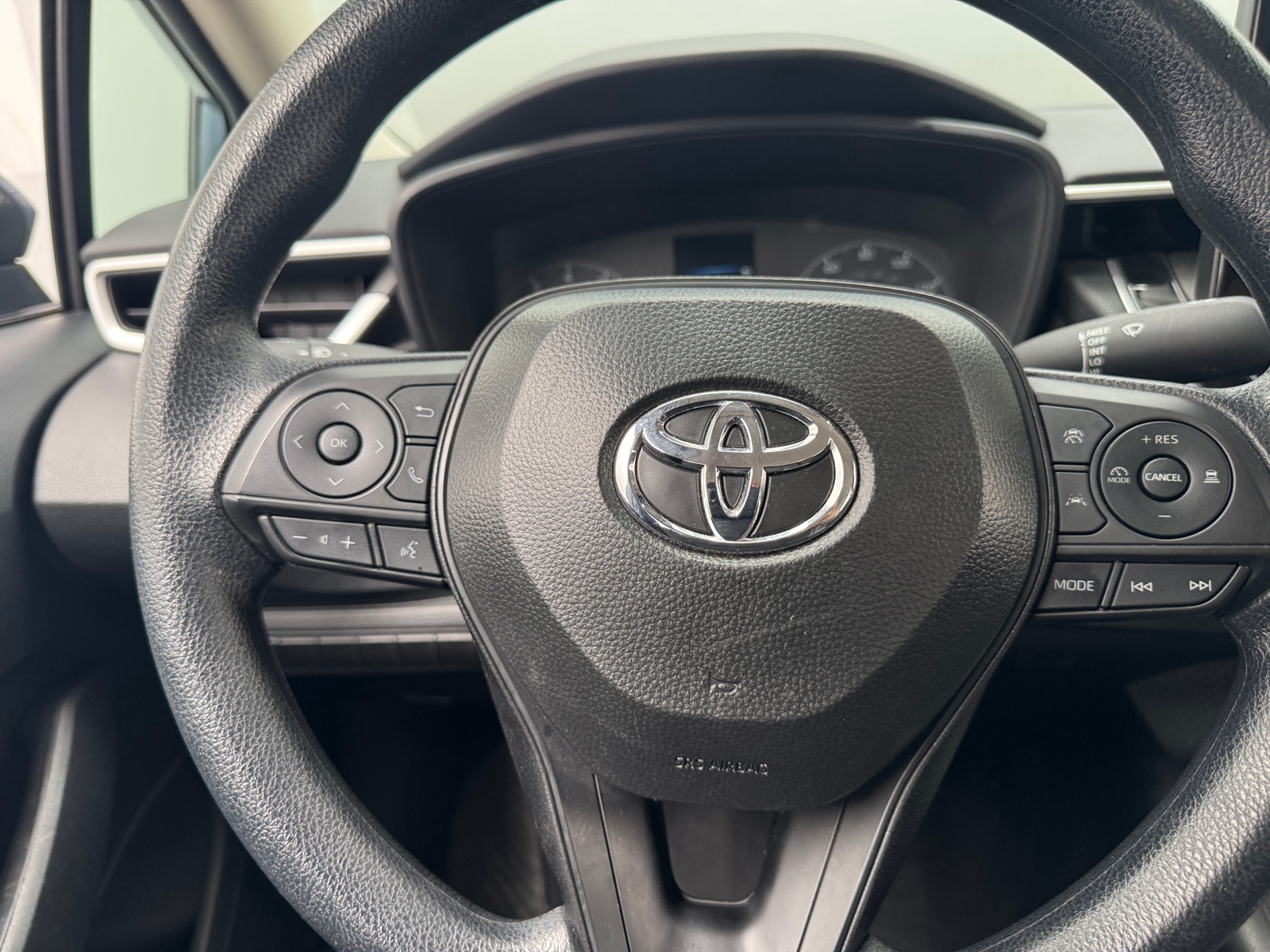 Thumbnail: 2025 Toyota Corolla - 5