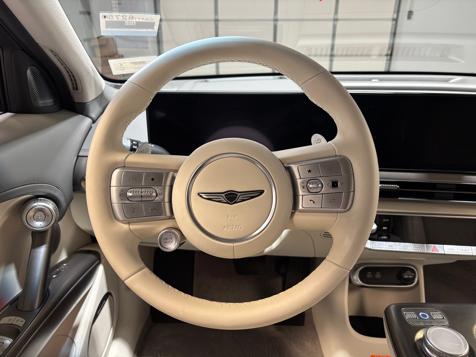 Thumbnail: 2024 Genesis GV60 - 4