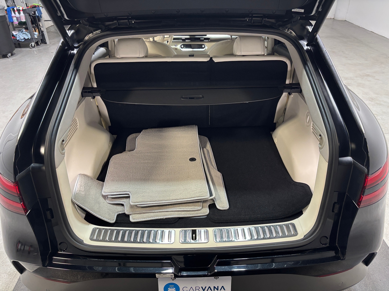 Thumbnail: 2024 Genesis GV60 - 6