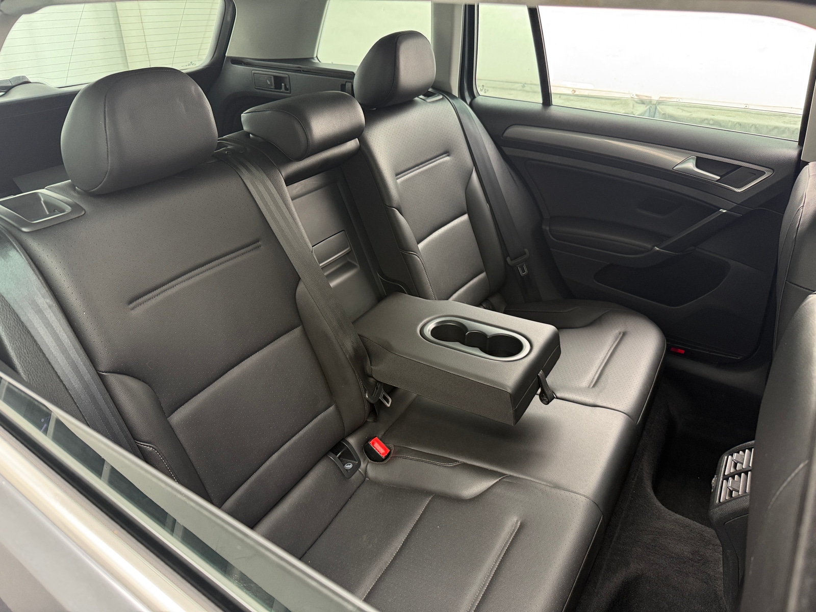 Thumbnail: 2019 Volkswagen Golf - 5