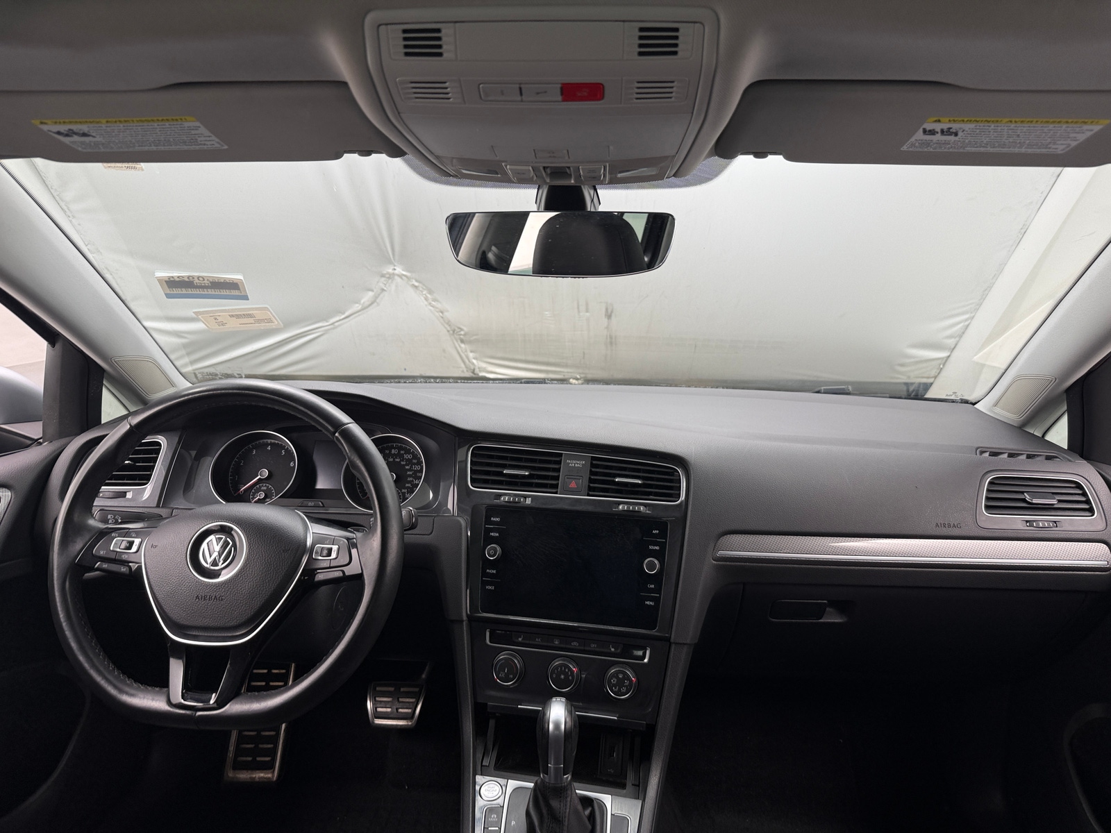 Thumbnail: 2019 Volkswagen Golf - 2