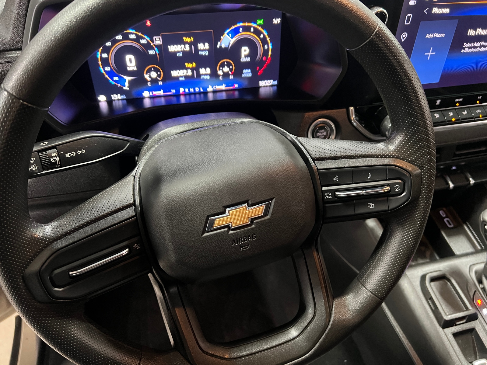 Thumbnail: 2024 Chevrolet Colorado - 5