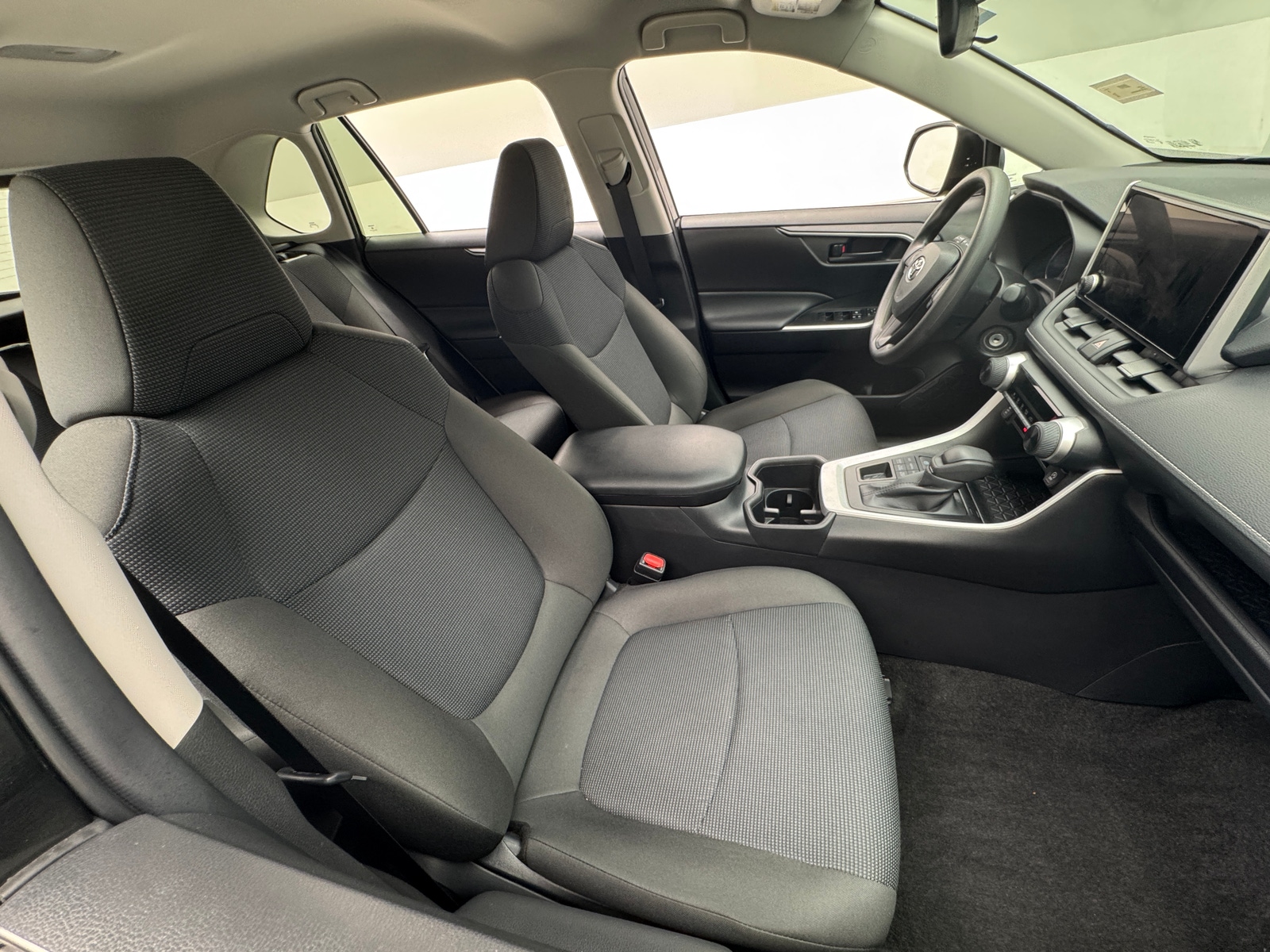 Thumbnail: 2025 Toyota RAV4 - 2