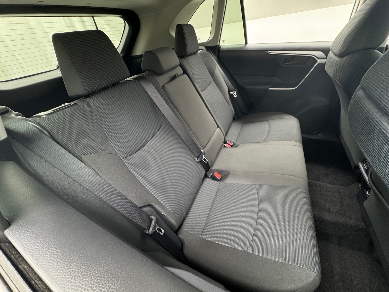 Thumbnail: 2025 Toyota RAV4 - 6