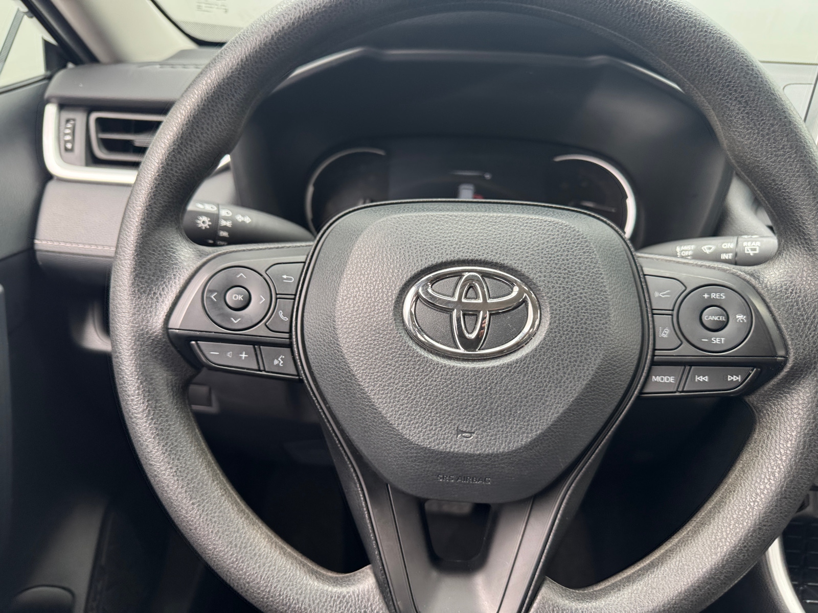 Thumbnail: 2025 Toyota RAV4 - 5