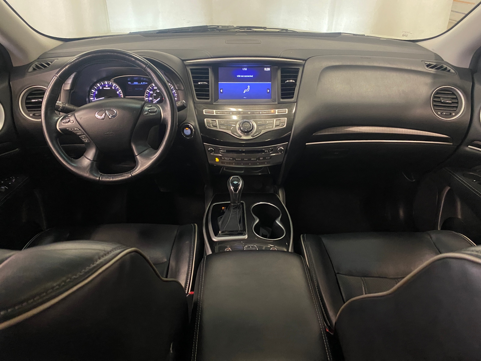 Thumbnail: 2017 INFINITI QX60 - 2