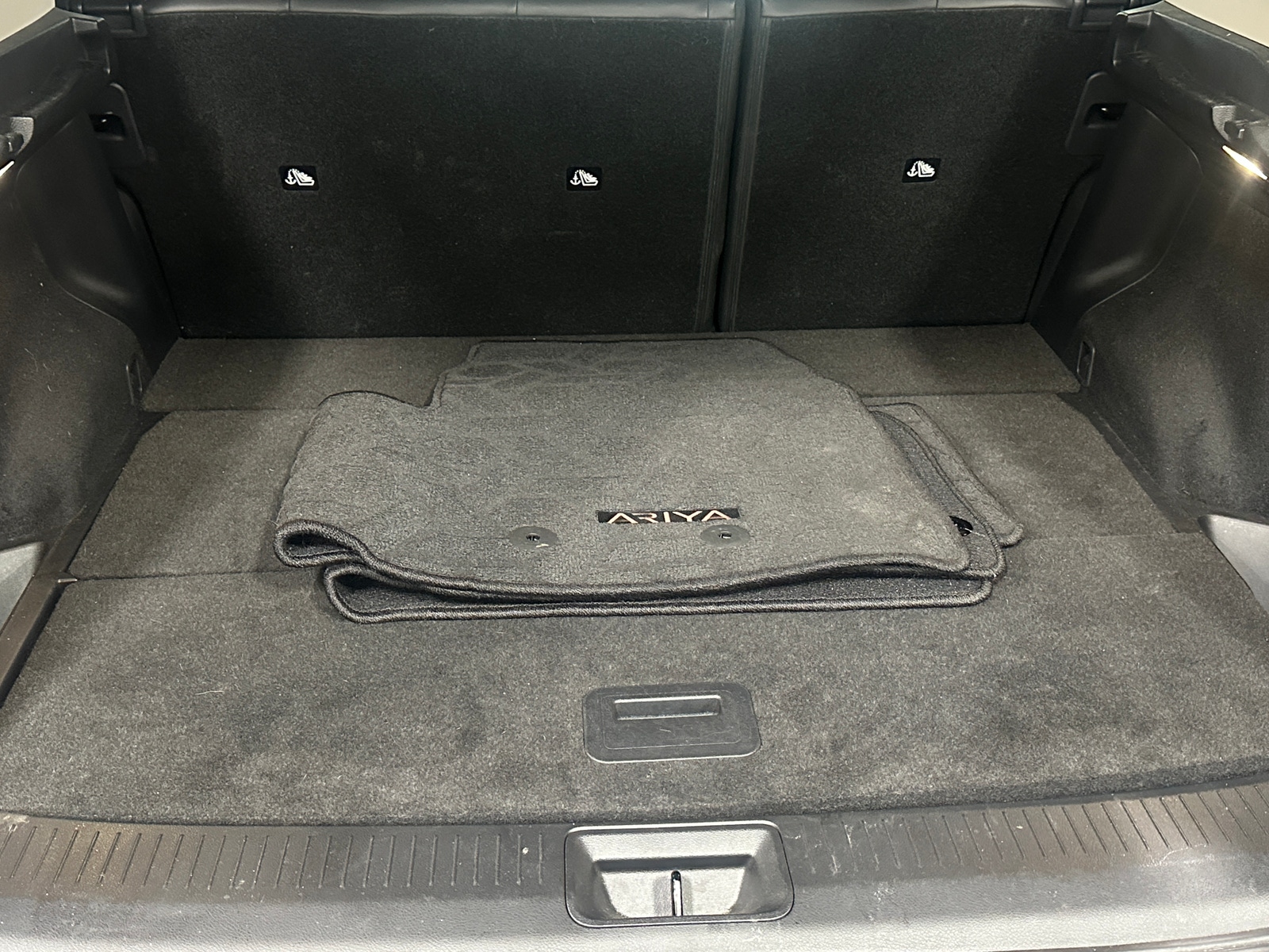 Thumbnail: 2023 Nissan Ariya - 6