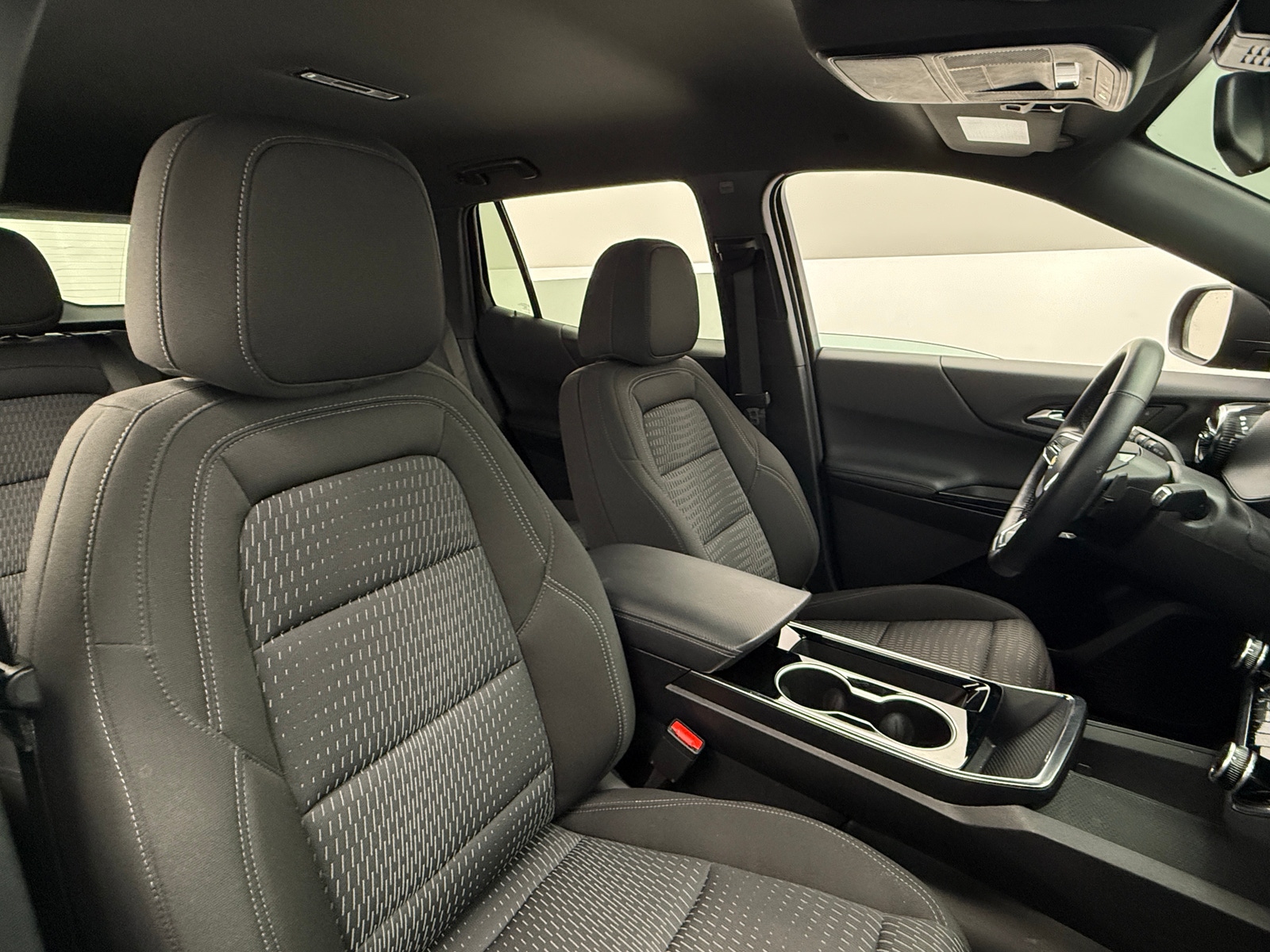 Thumbnail: 2025 Chevrolet Equinox - 2