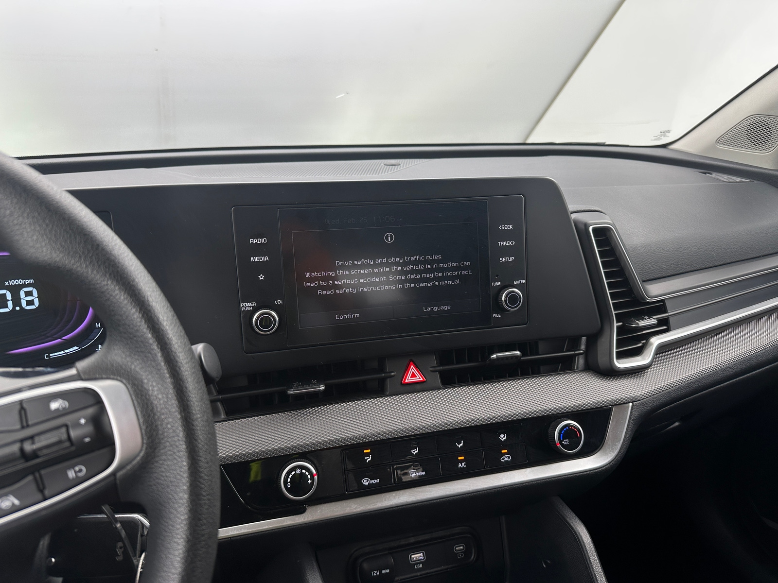 Thumbnail: 2025 Kia Sportage - 4