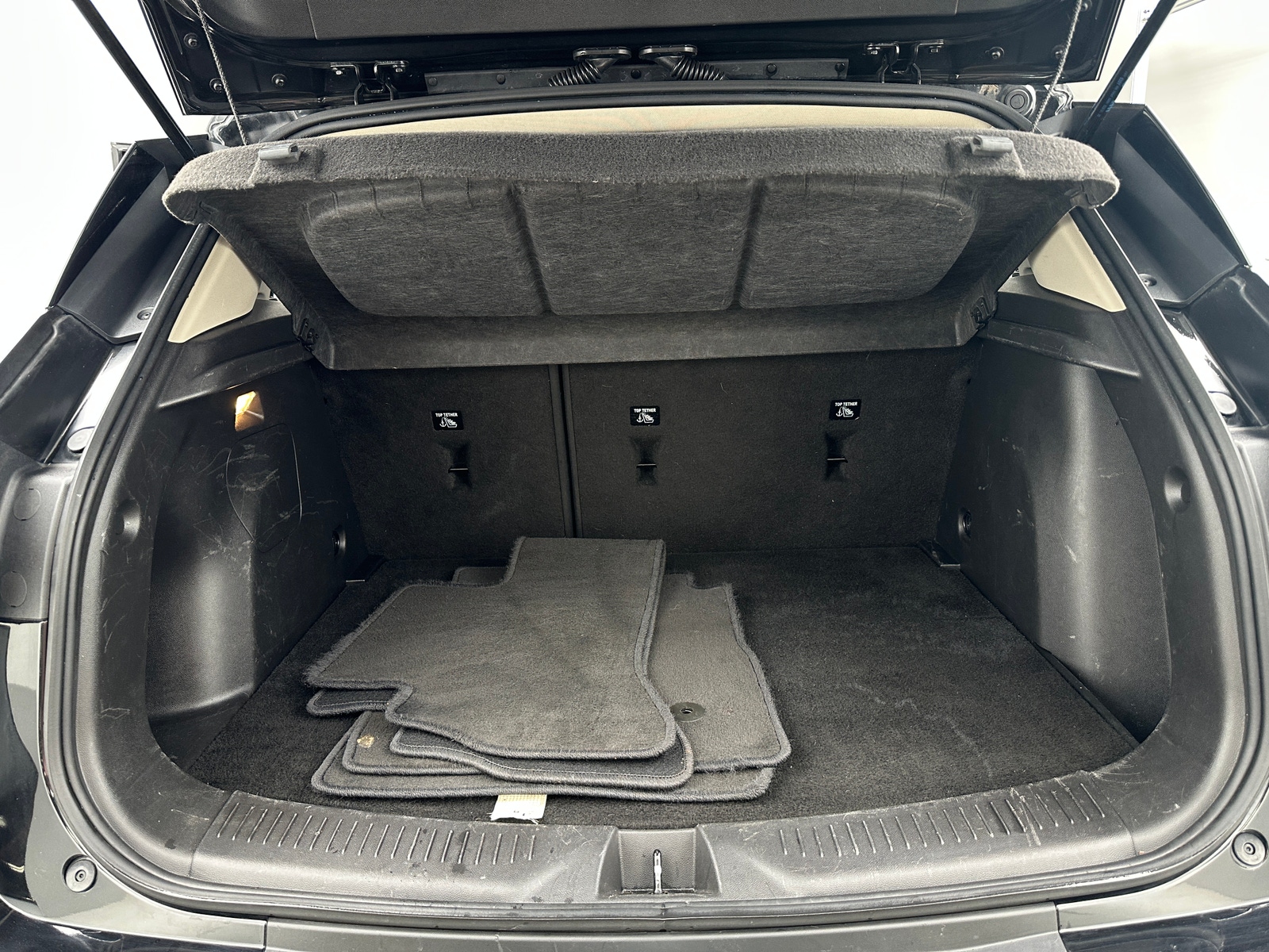 Thumbnail: 2022 Buick Encore GX - 6