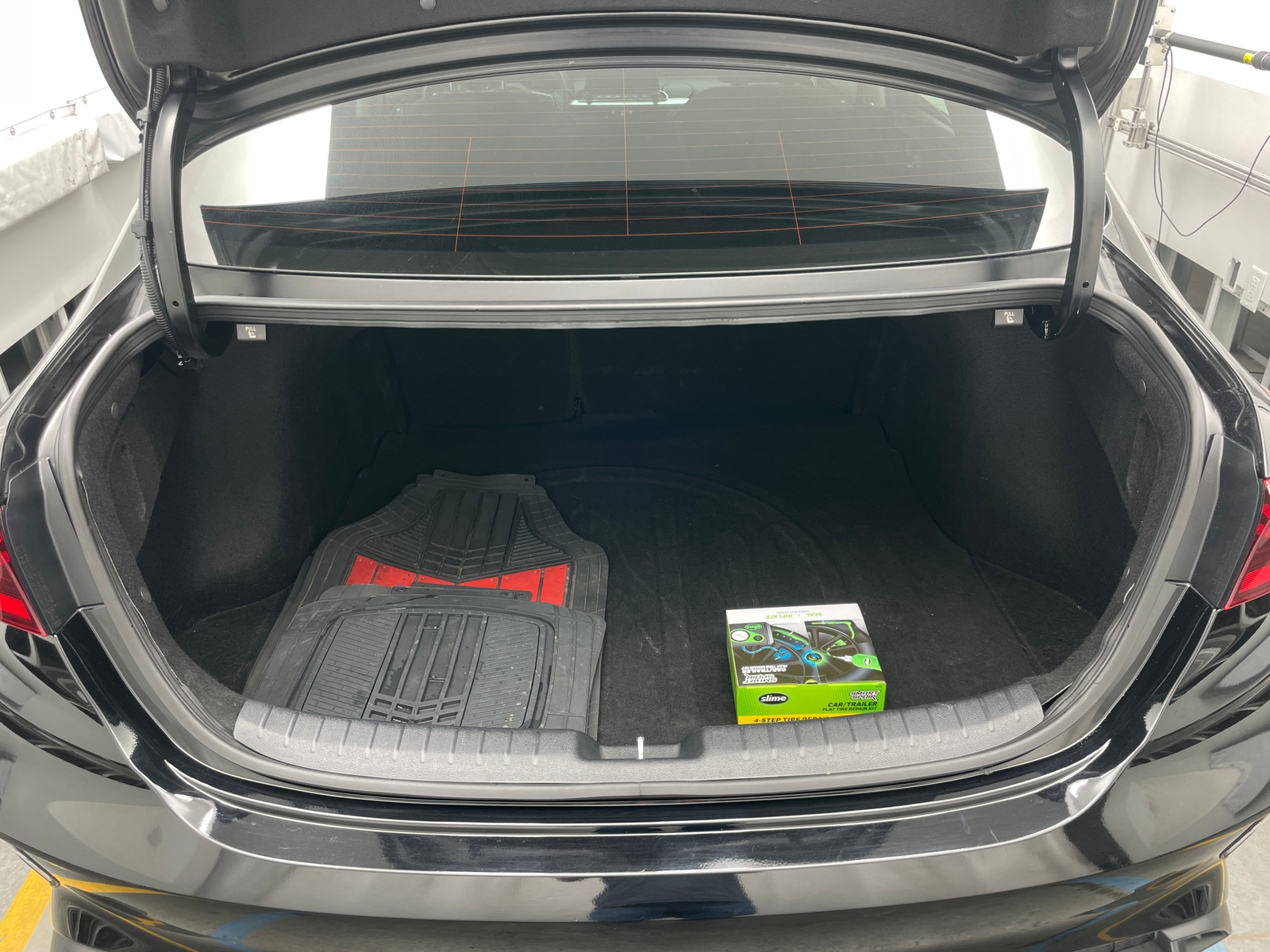 Thumbnail: 2022 Kia Forte - 7