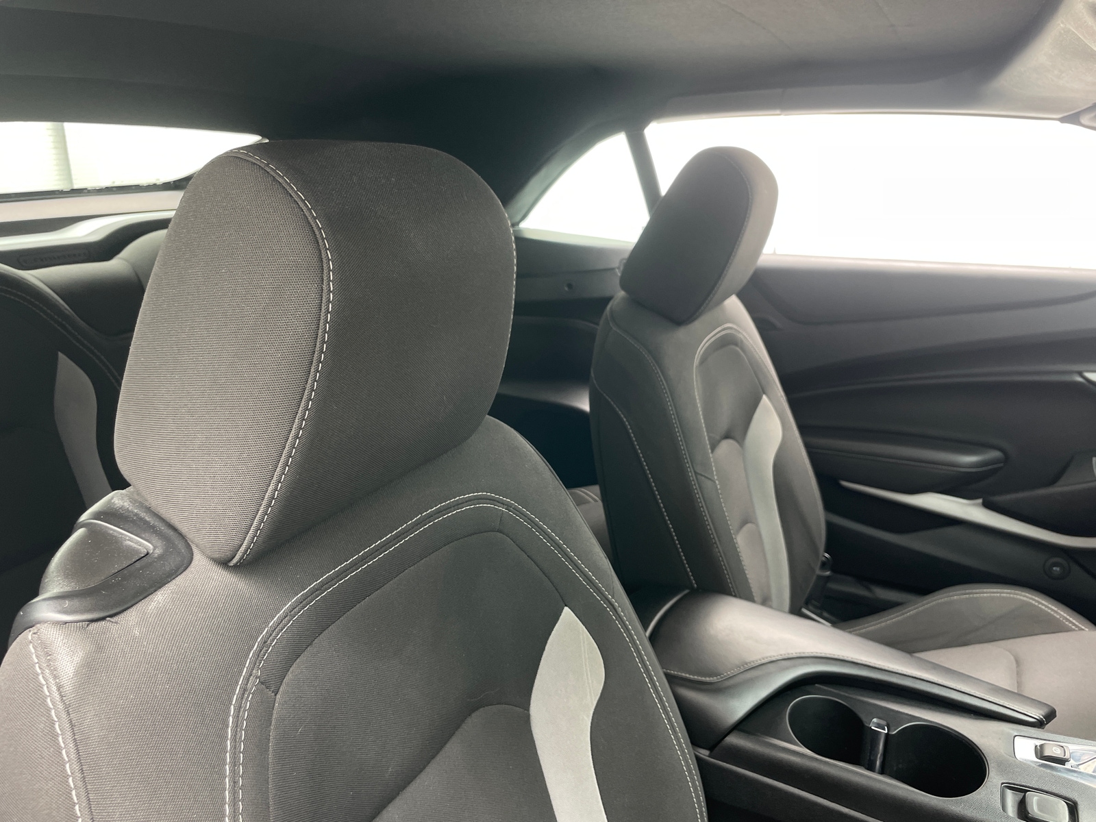 Thumbnail: 2019 Chevrolet Camaro - 2