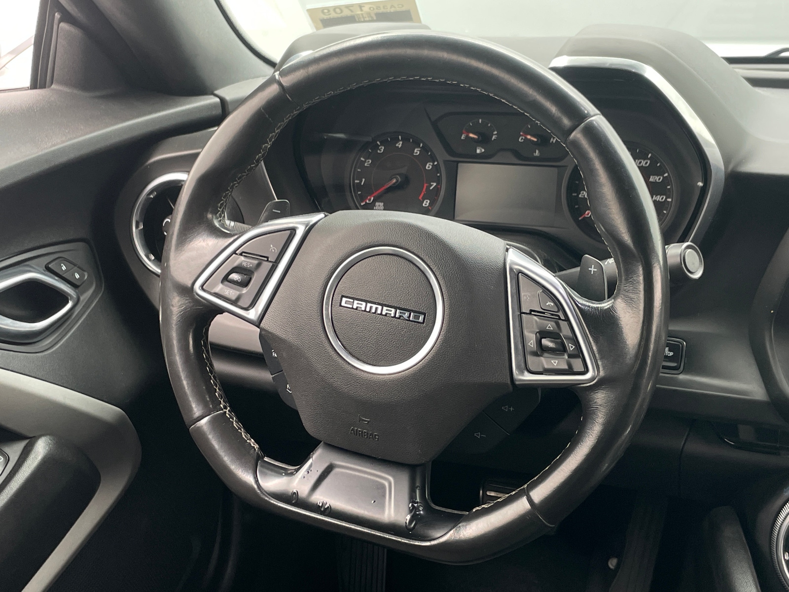 Thumbnail: 2019 Chevrolet Camaro - 5