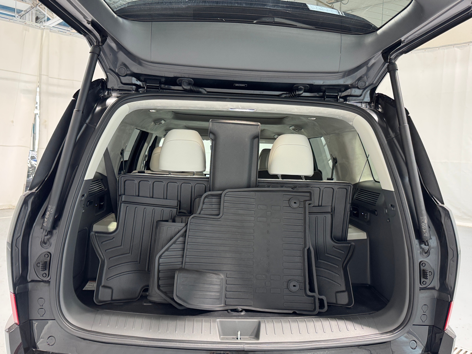 Thumbnail: 2025 Hyundai Santa Fe - 6