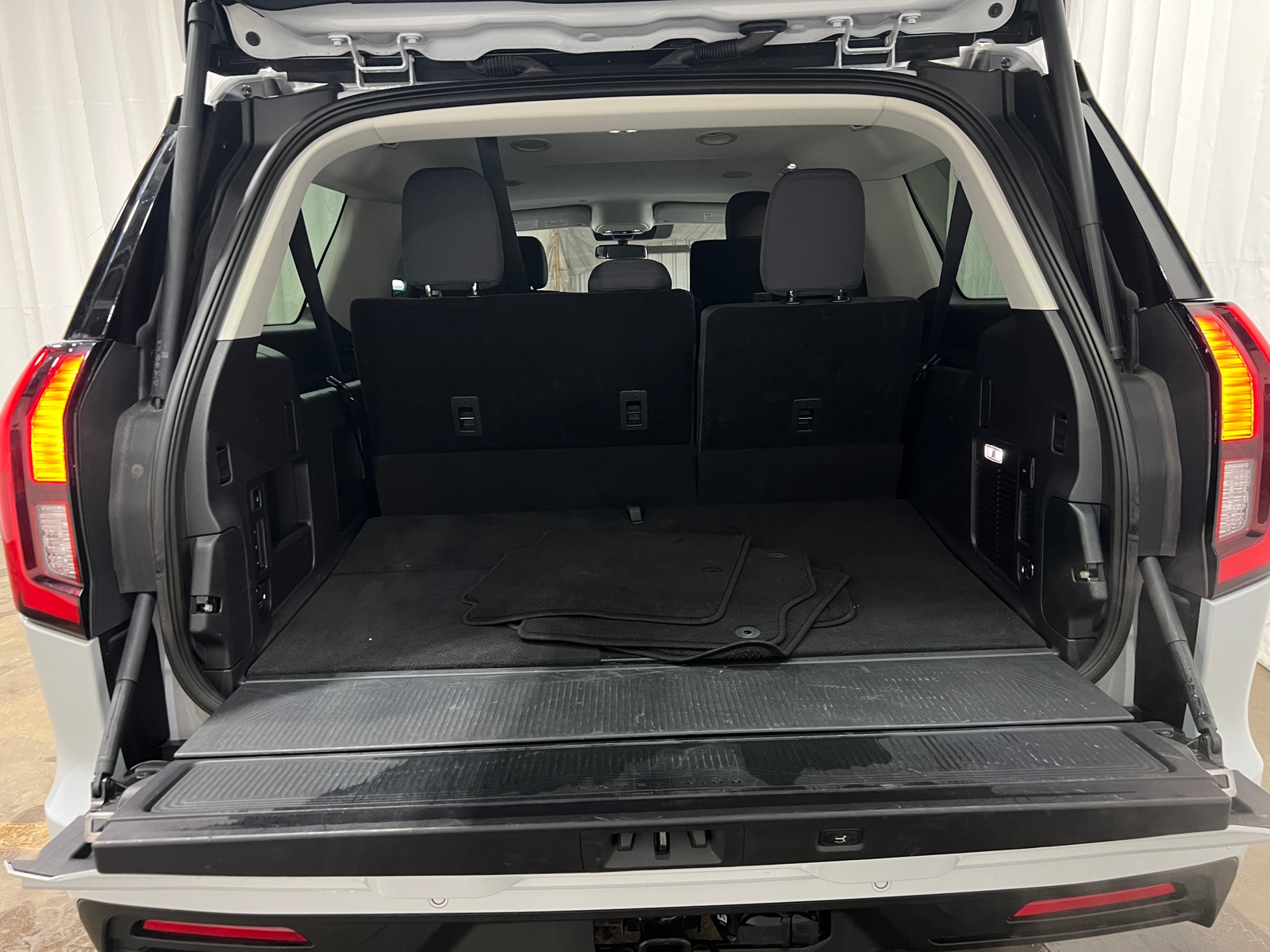 Thumbnail: 2025 Ford Expedition MAX - 7