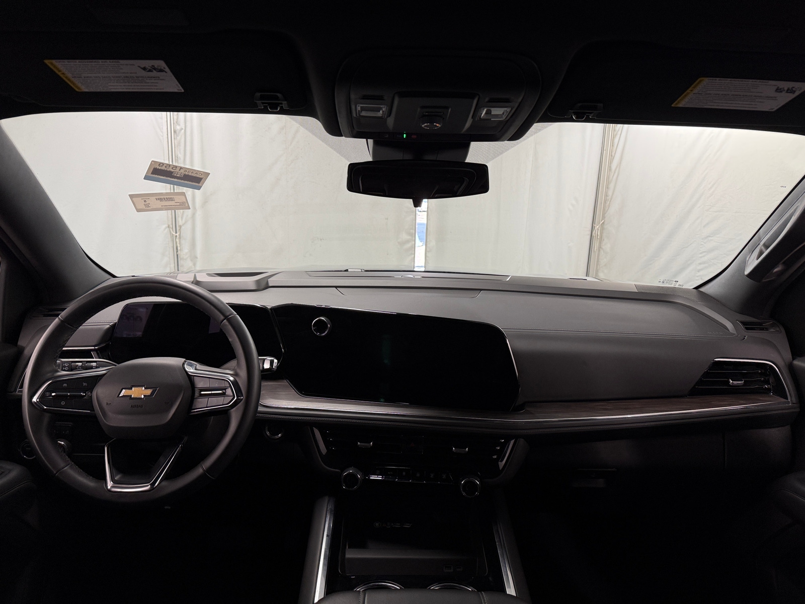 Thumbnail: 2025 Chevrolet Tahoe - 2