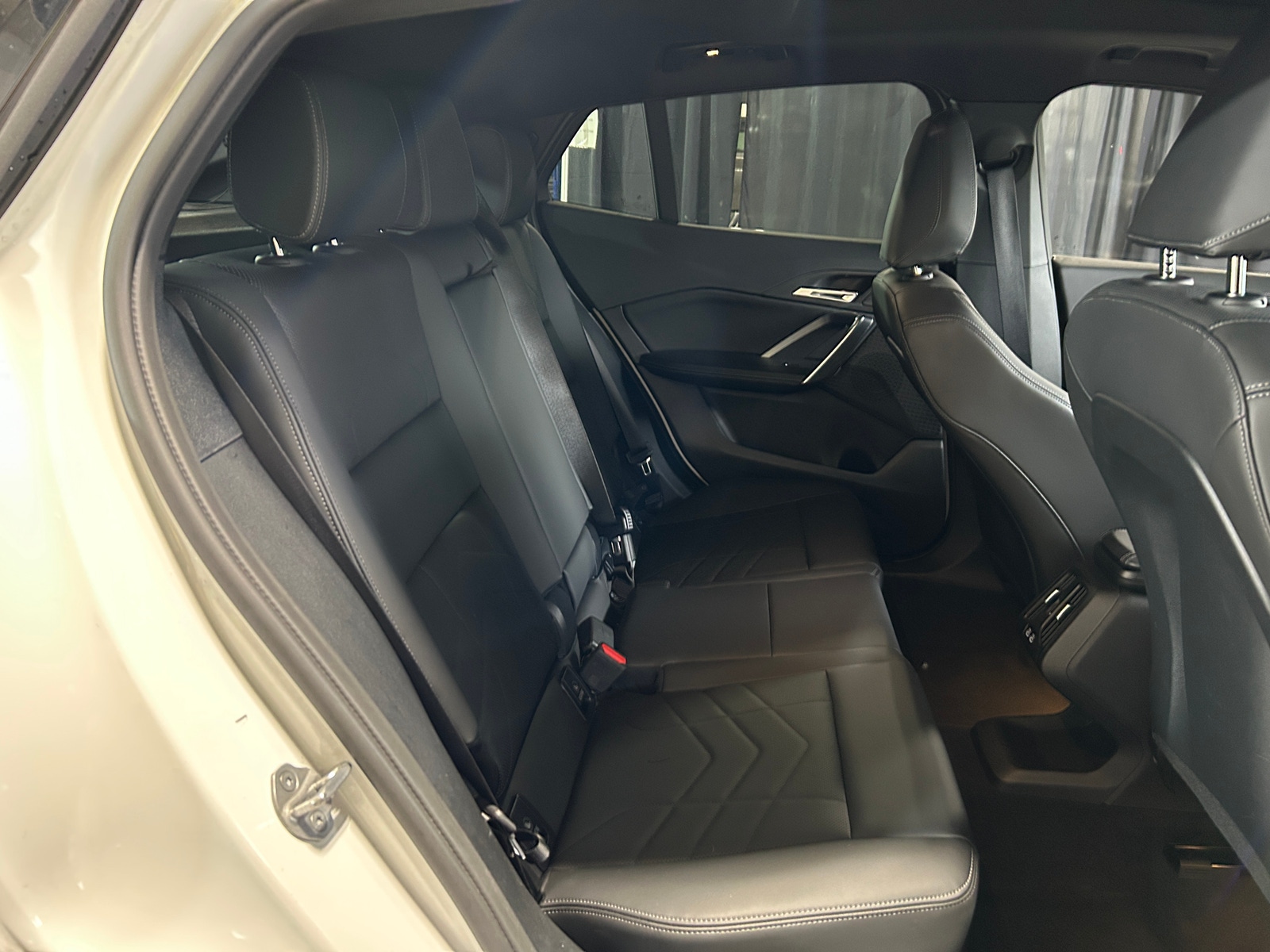 Thumbnail: 2025 BMW X2 - 5