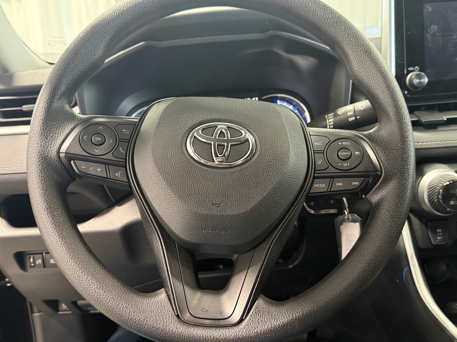 Thumbnail: 2025 Toyota RAV4 - 5