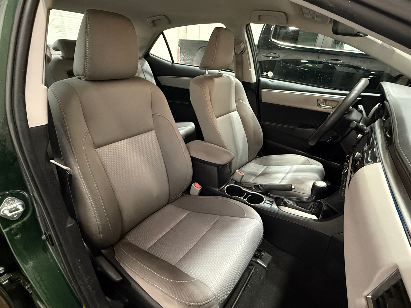 Thumbnail: 2016 Toyota Corolla - 2