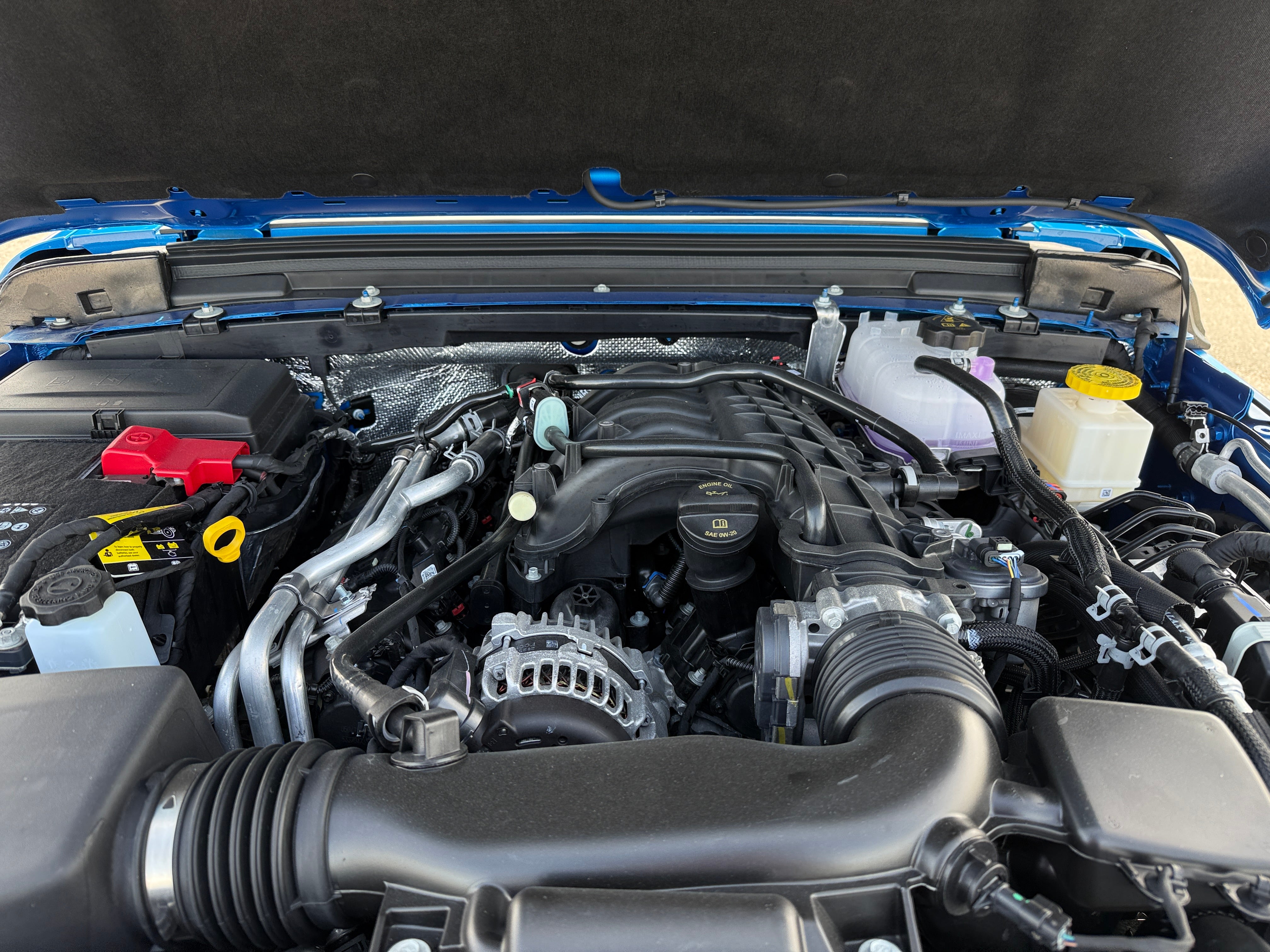 2026 Jeep Gladiator Sahara Auto's photo