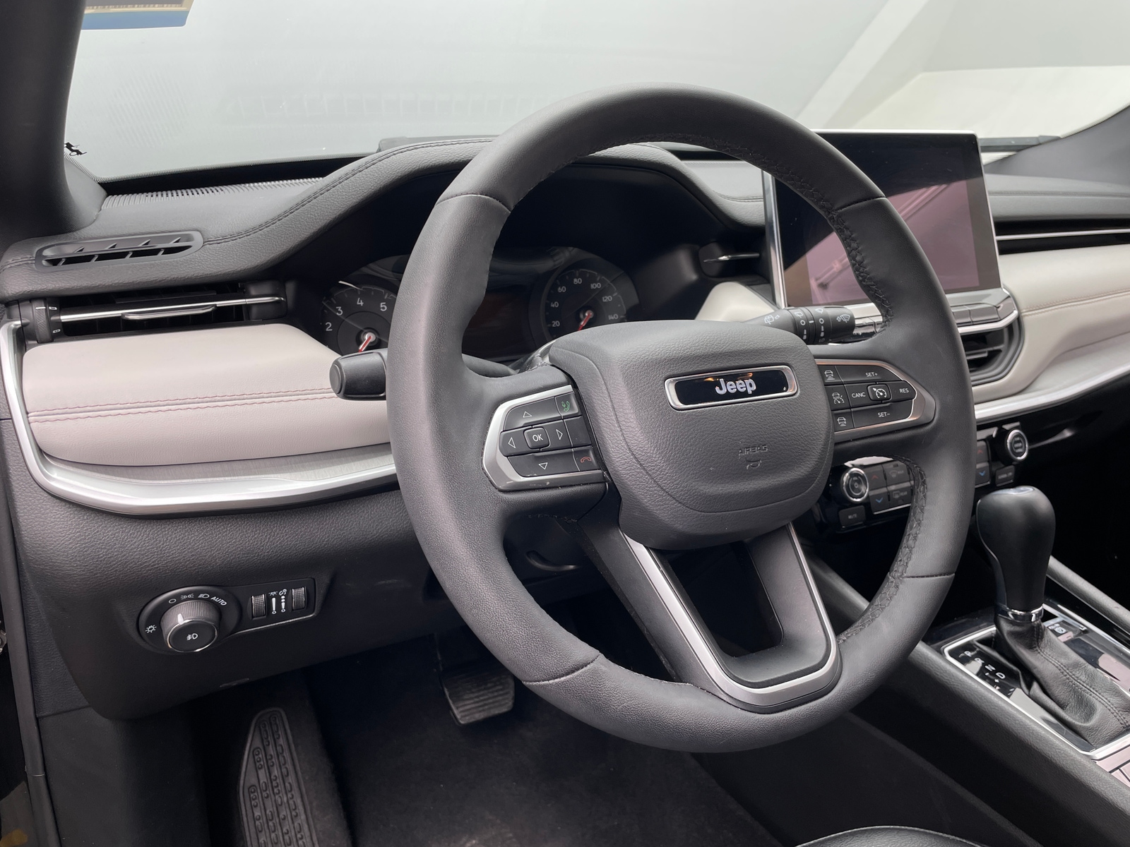 Thumbnail: 2025 Jeep Compass - 4