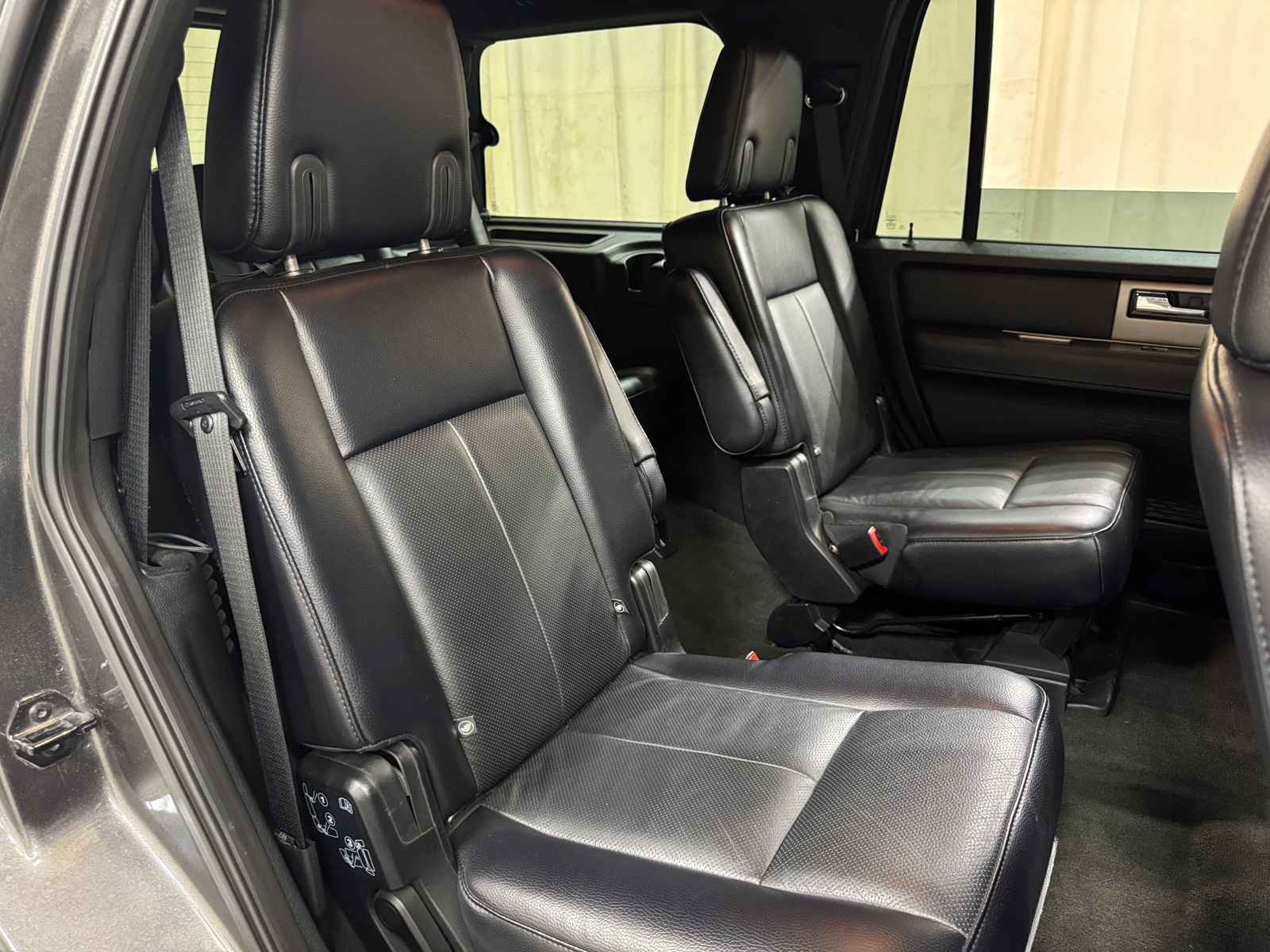 Thumbnail: 2017 Ford Expedition - 5