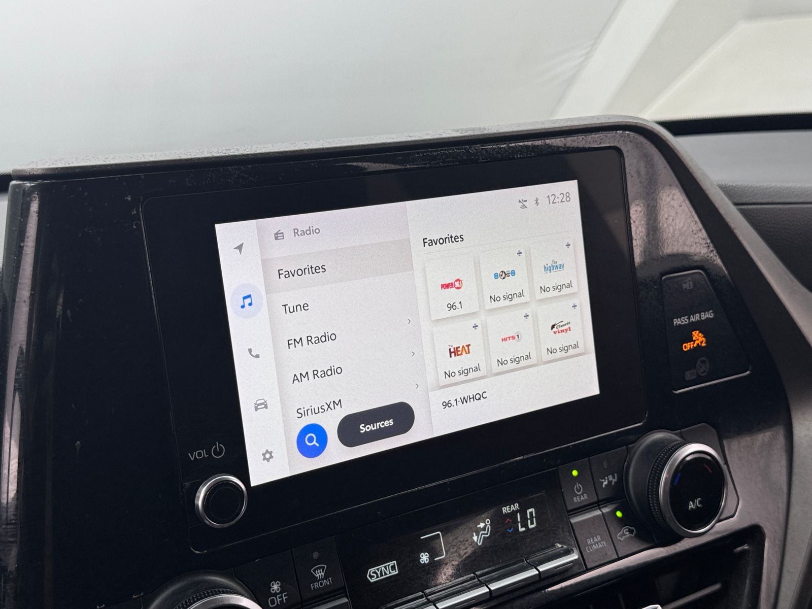 Thumbnail: 2023 Toyota Highlander - 4