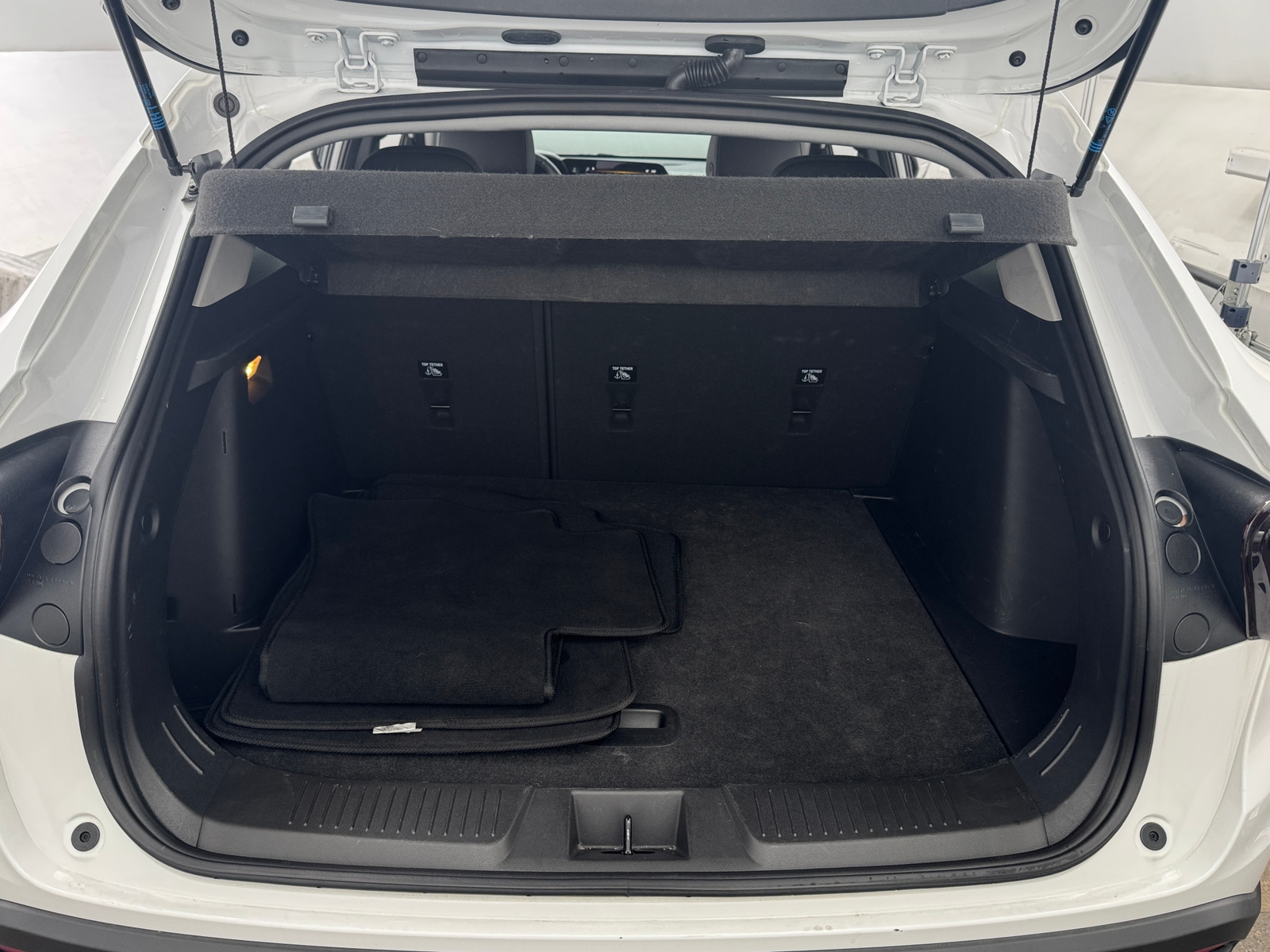 Thumbnail: 2025 Chevrolet Trax - 7