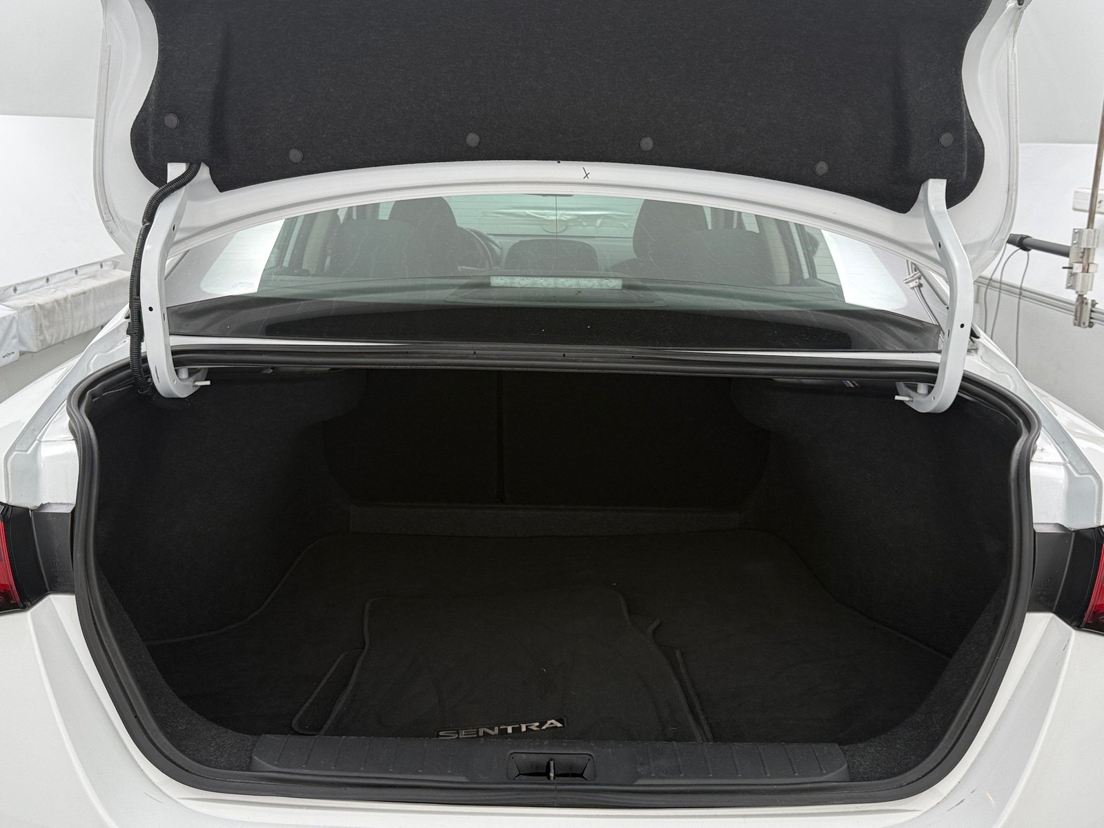 Thumbnail: 2025 Nissan Sentra - 7