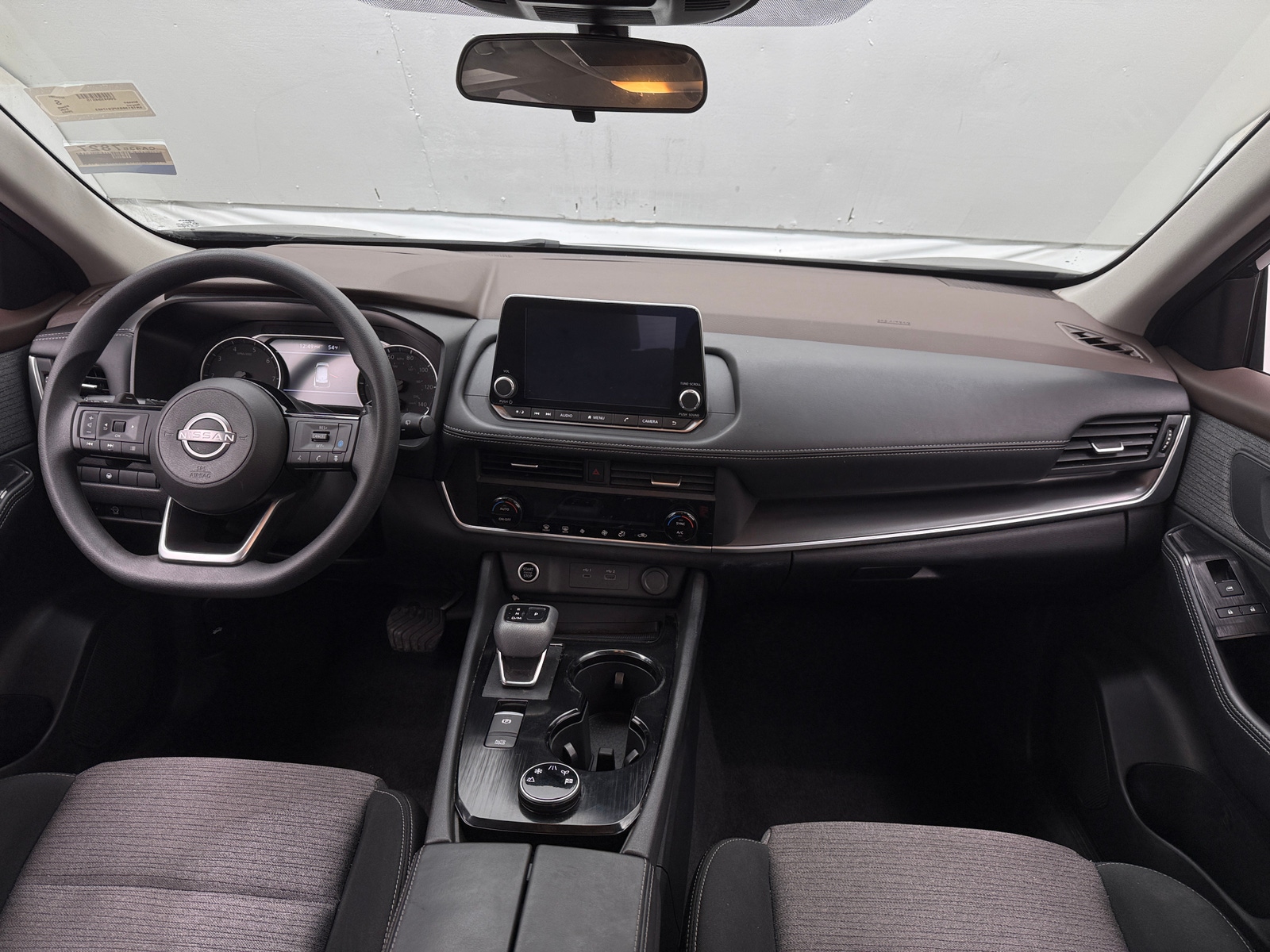 Thumbnail: 2023 Nissan Rogue - 3